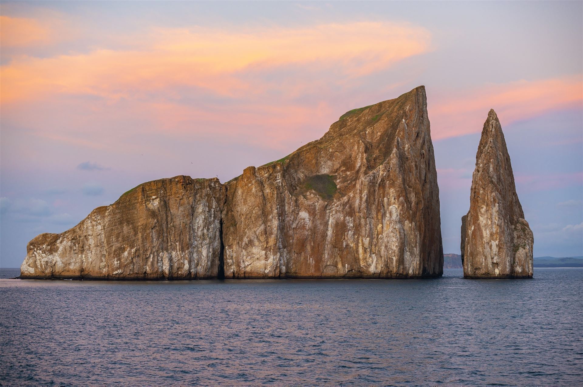 Vulkanische Felsformation des Kicker Rock