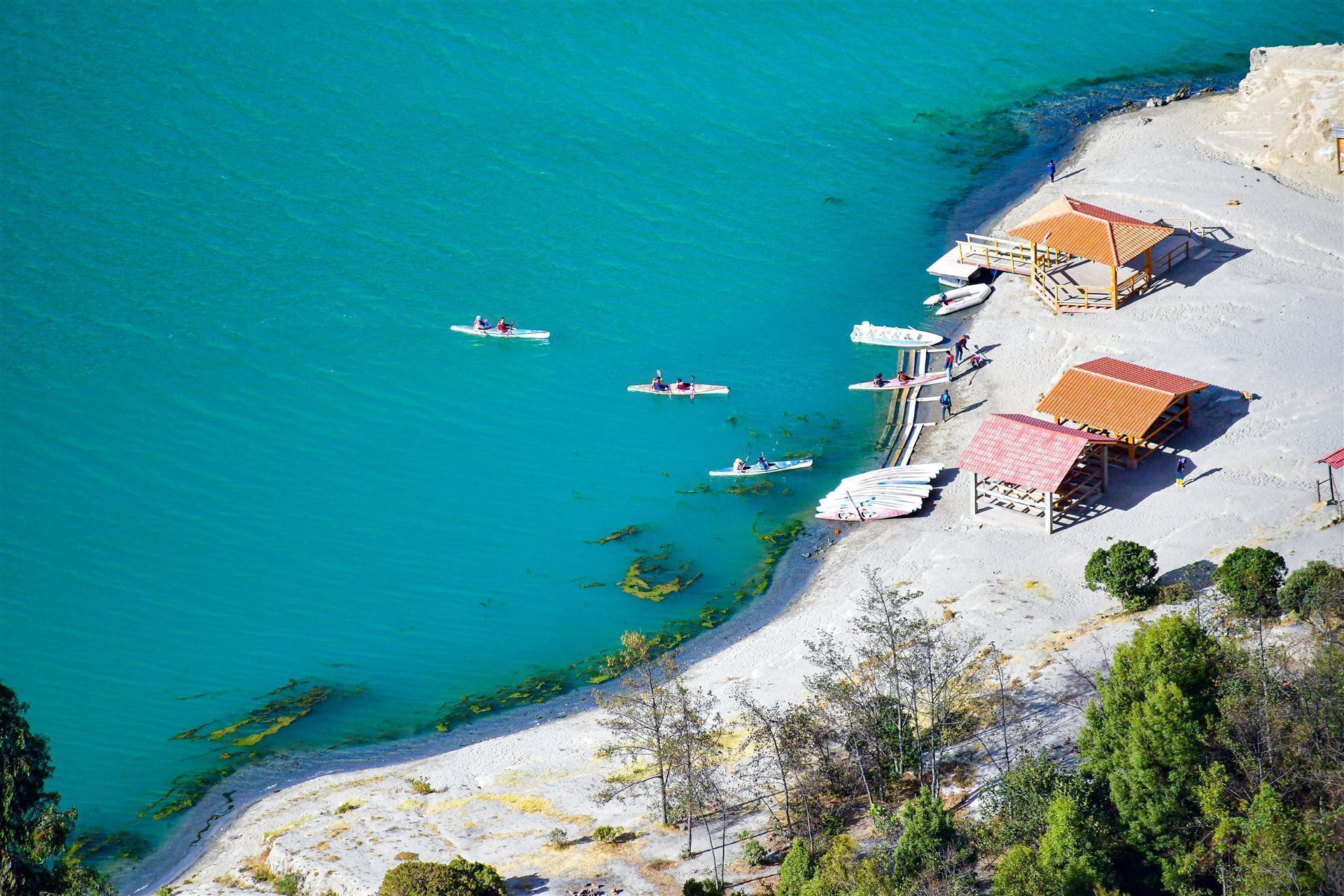 Laguna Quilotoa mit Booten