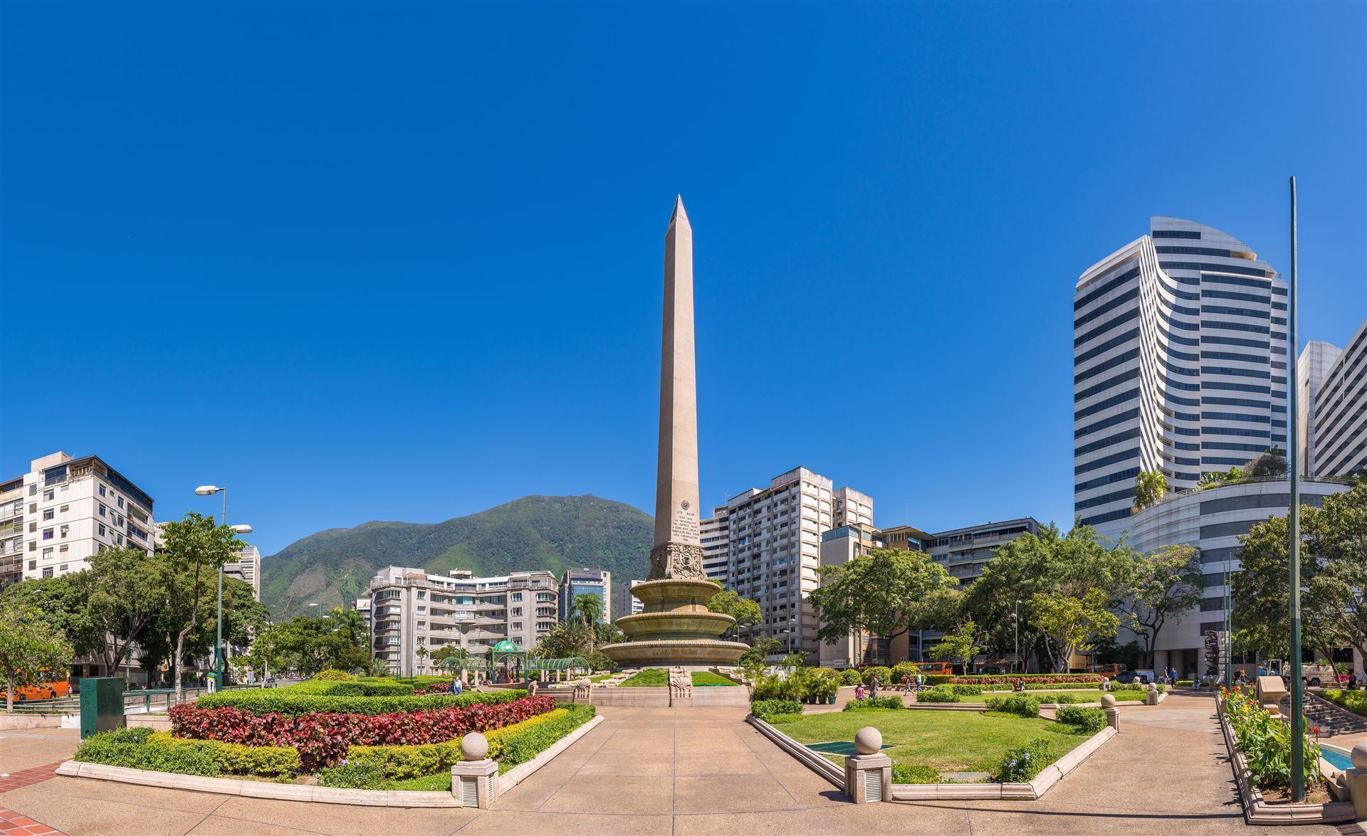 Obelisk von Altamira
