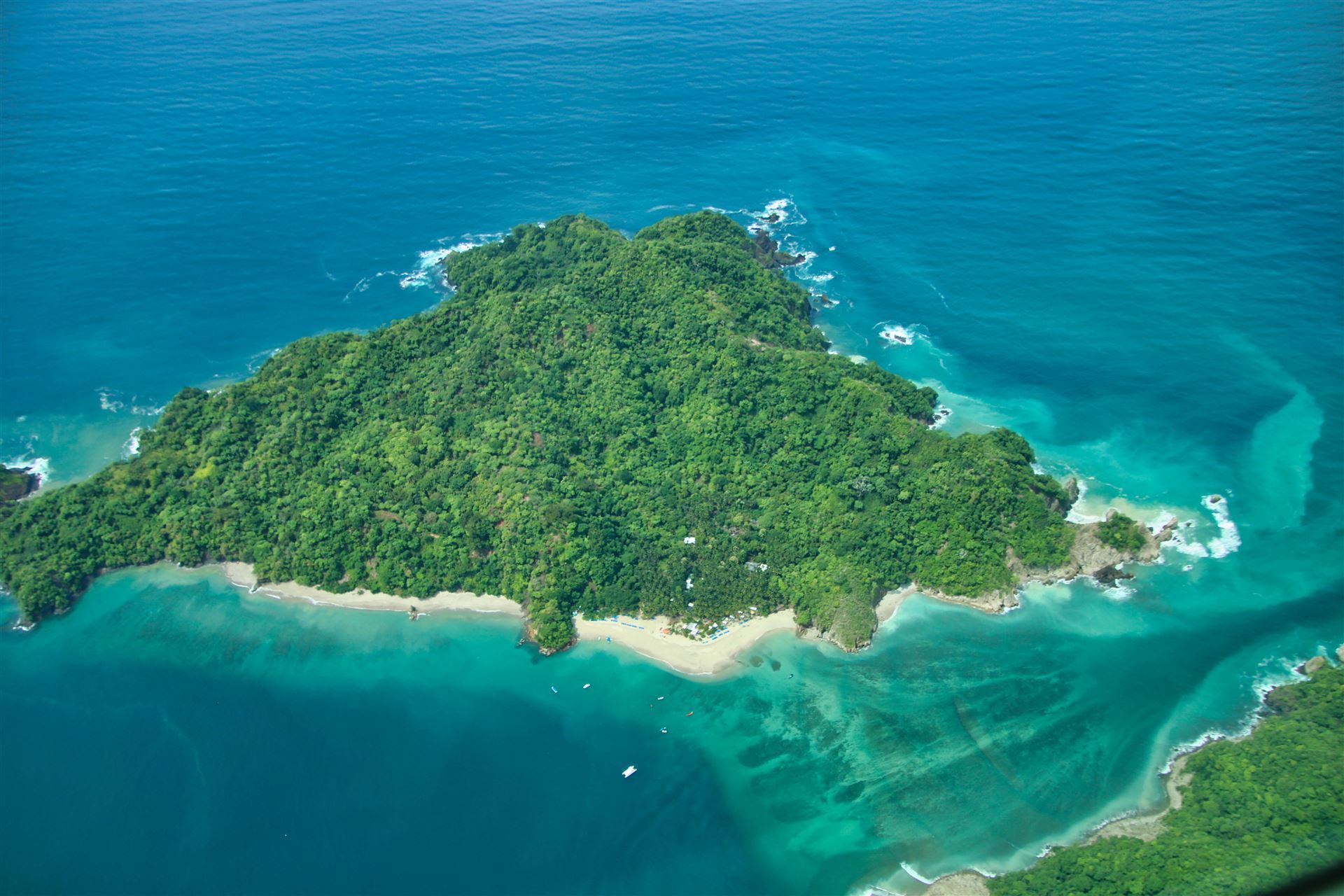Luftaufnahme der Insel Tortuga