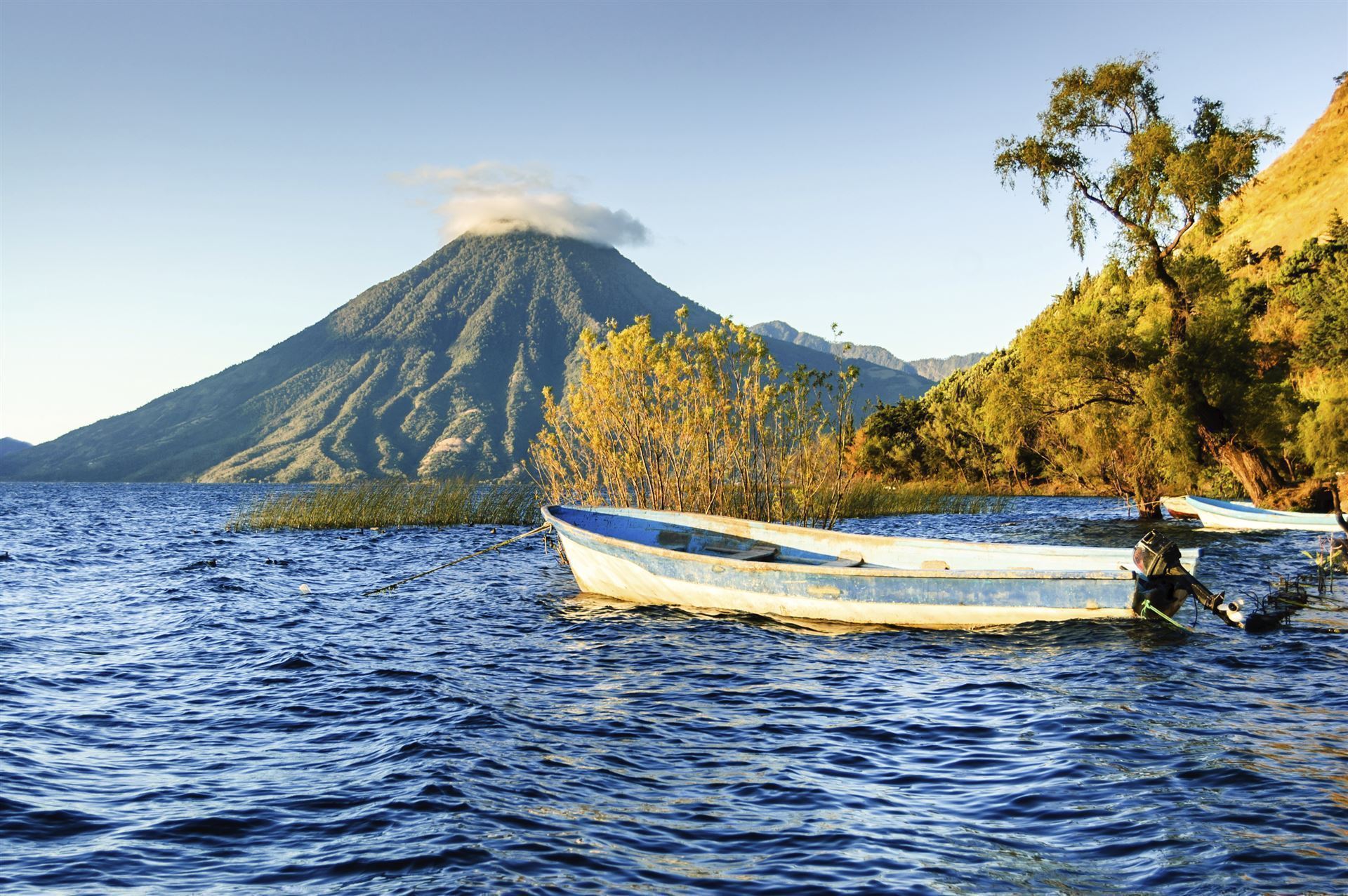 Atitlan See San Pedro Vulkan