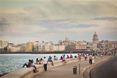 Kuba_Havanna_Malecon