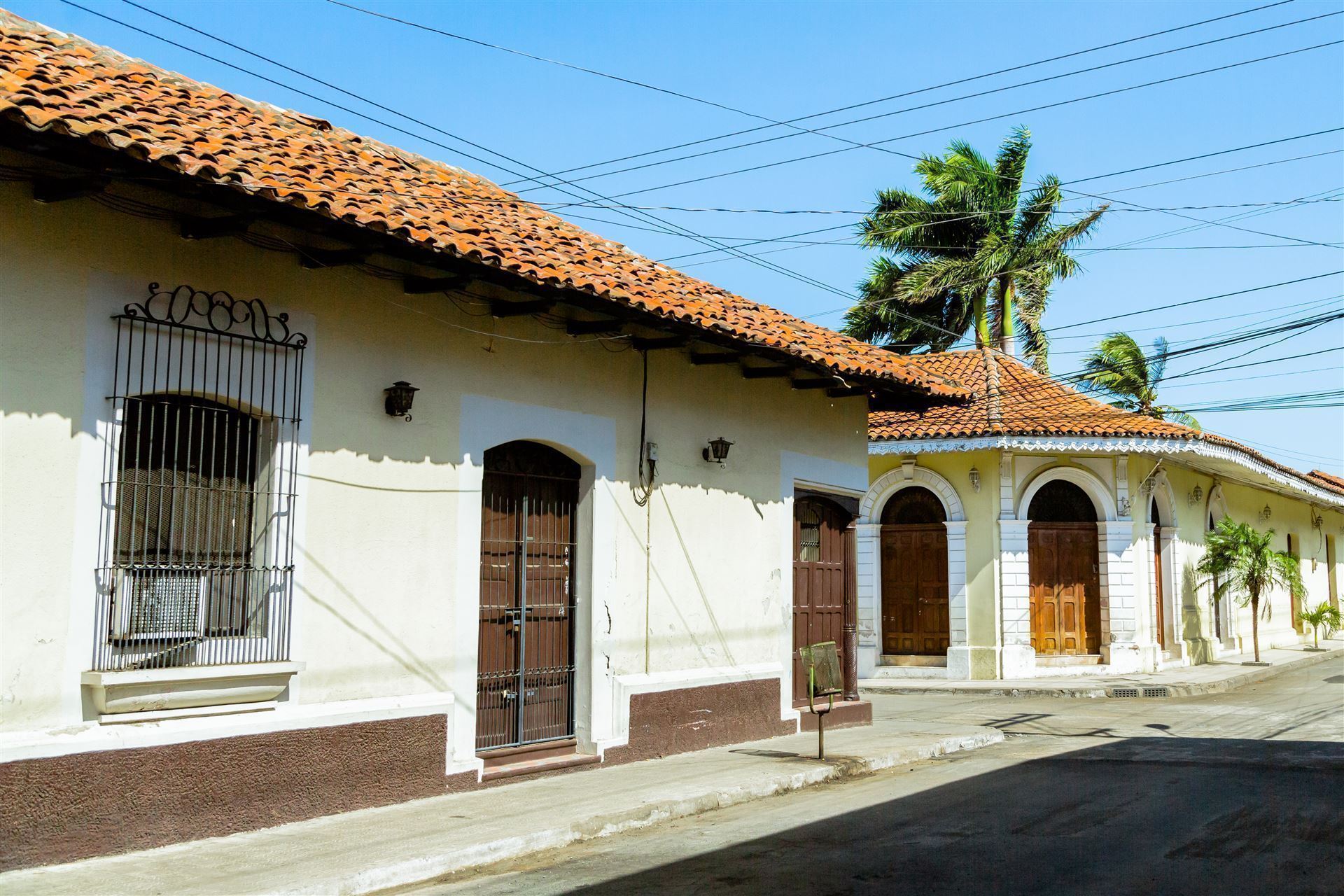 Straße in der Altstadt León, Nicaragua