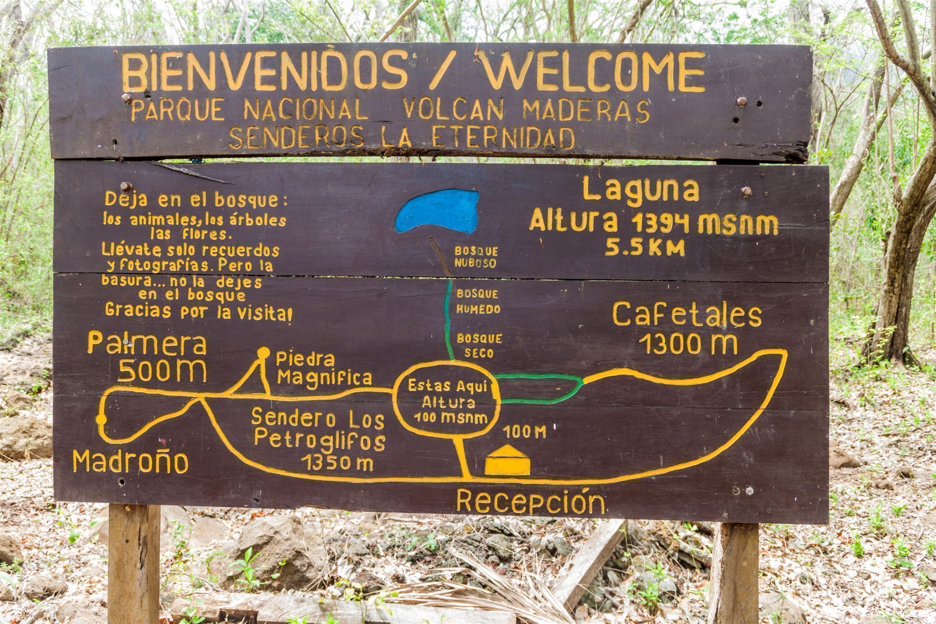 Wegweiser zum Vulkan Maderas