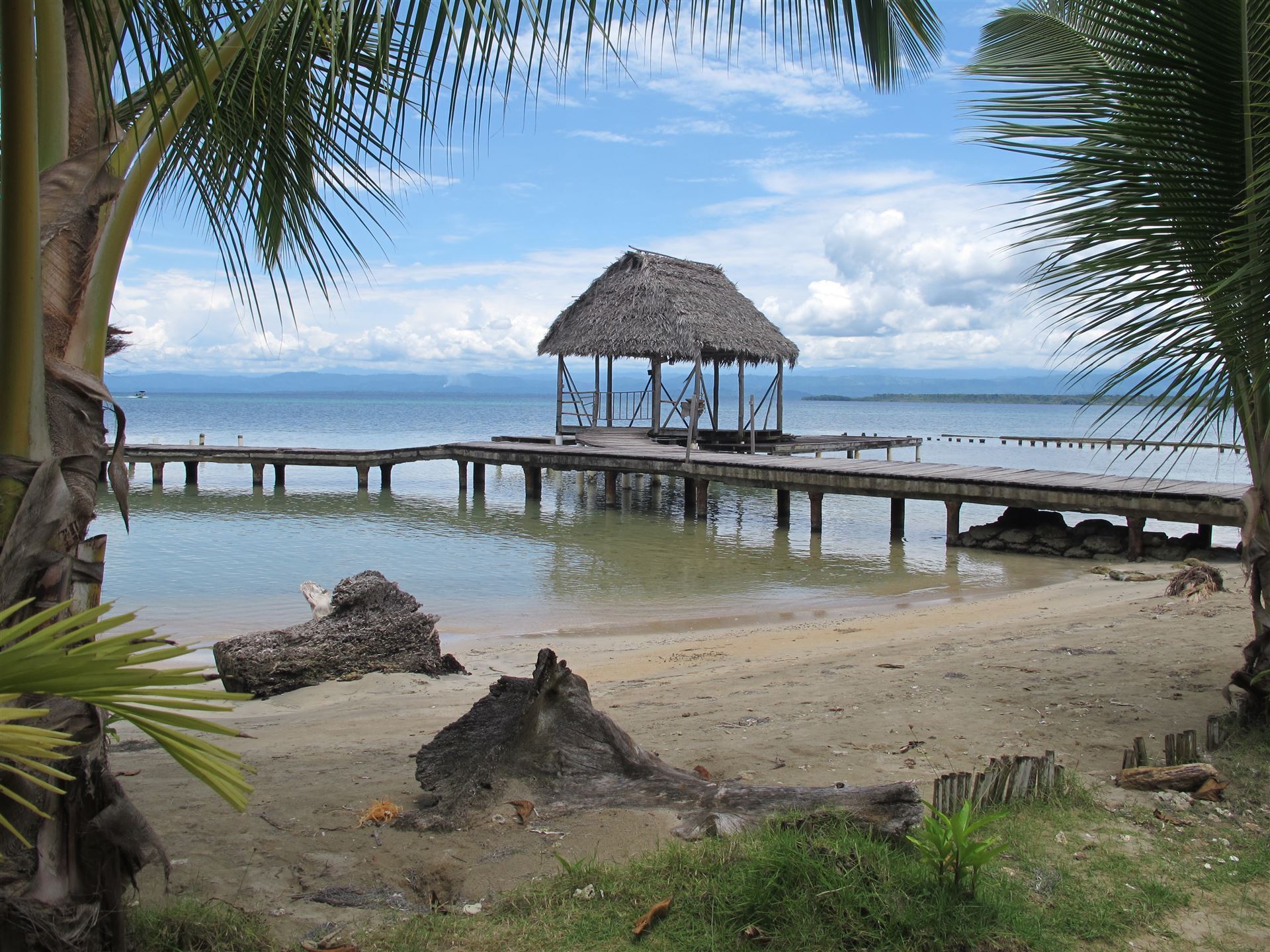 Strand auf der Insel Carenero, Panama