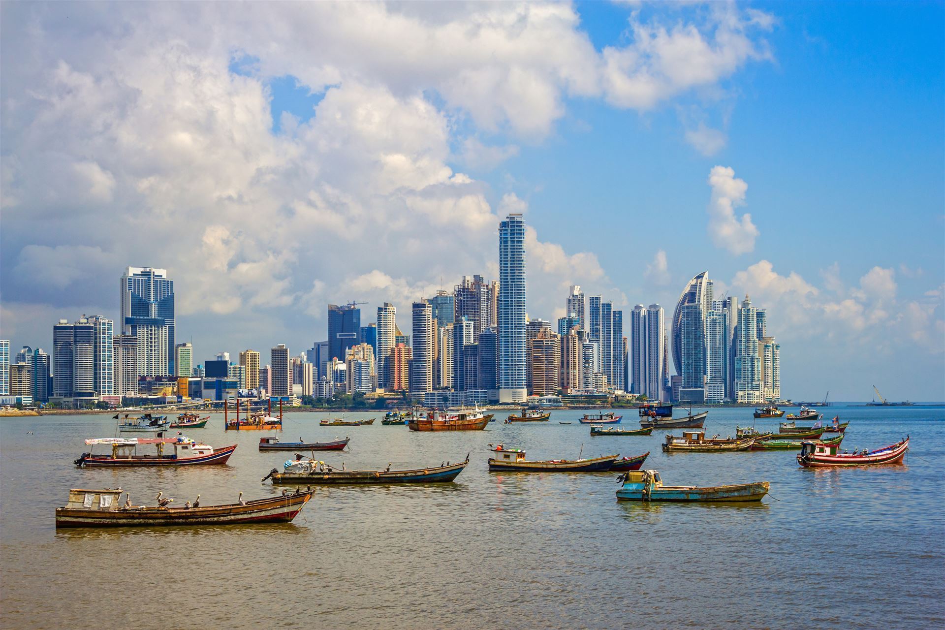 Blick auf den Hafen von Panama City