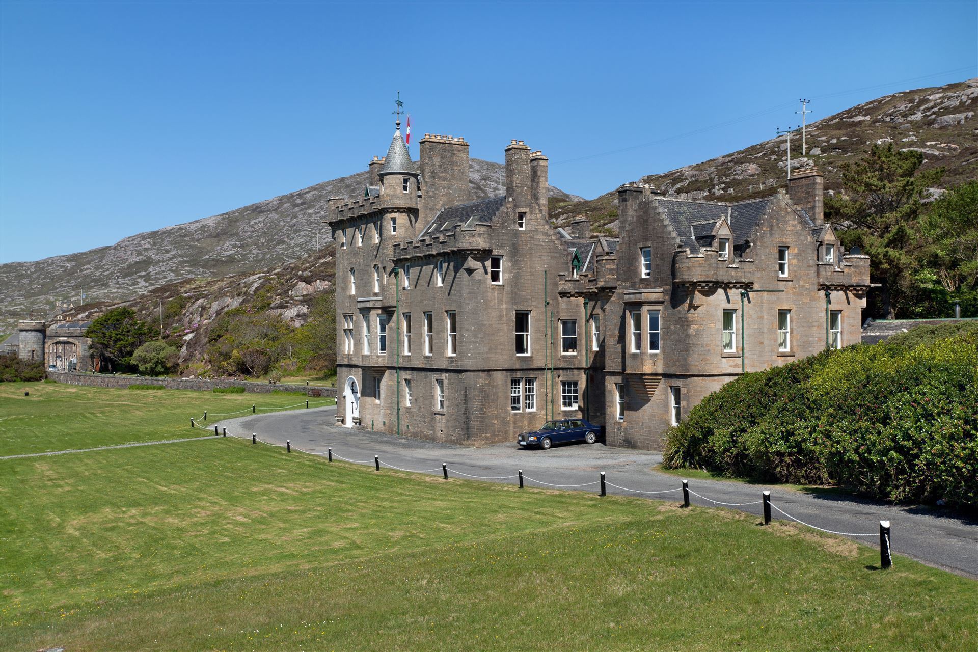 Amhuinnsuidhe Castle