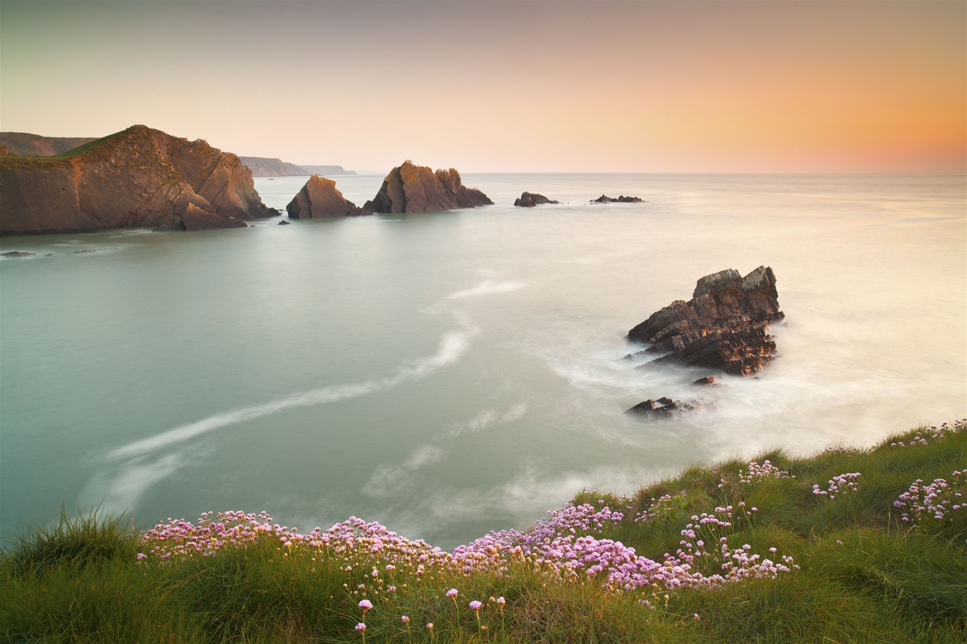 Hartland Quay an der Küste von Devon