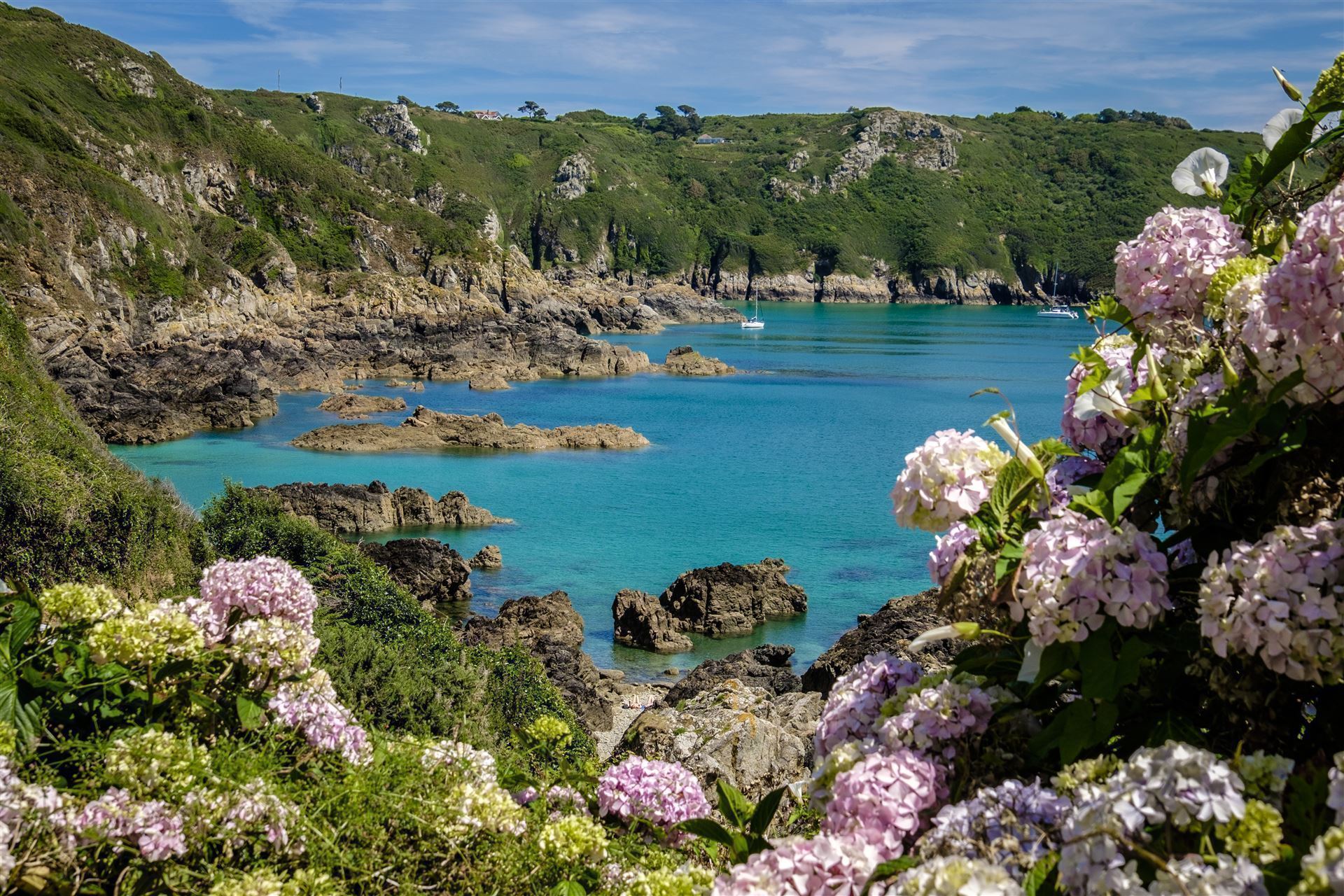 Moulin Huet Bay