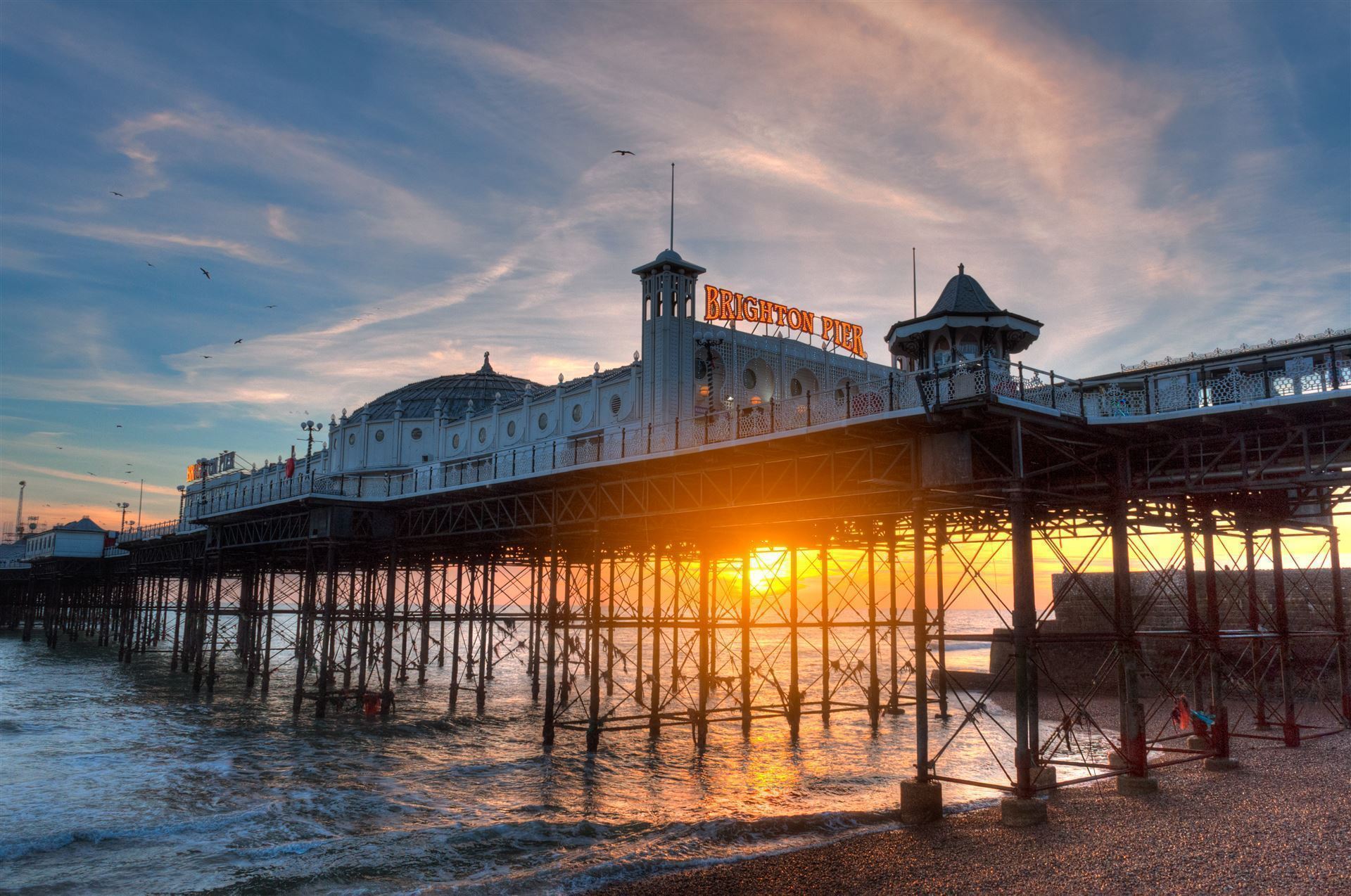 Brighton Pier am Abend