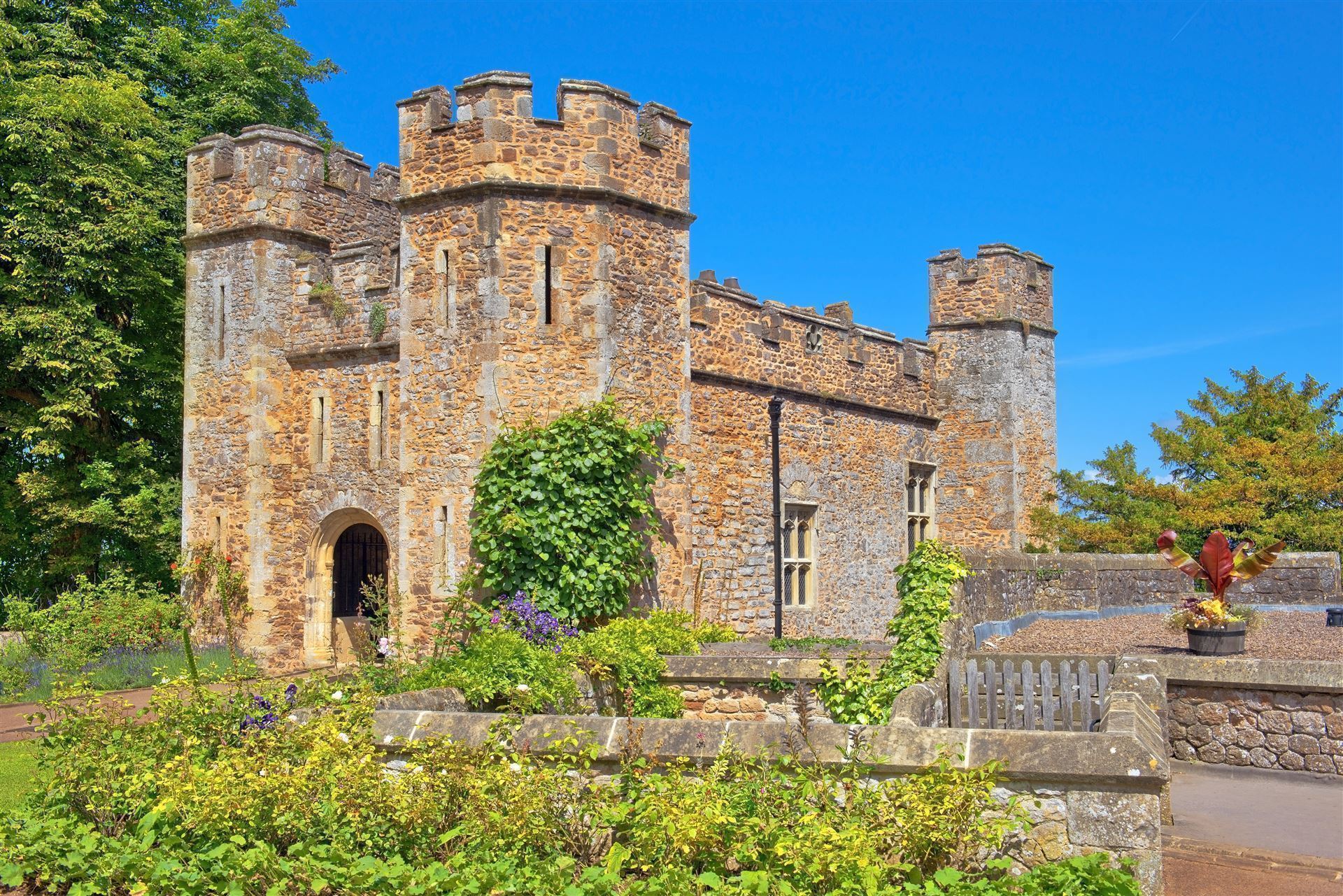 Großes Torhaus im Dunster Castle