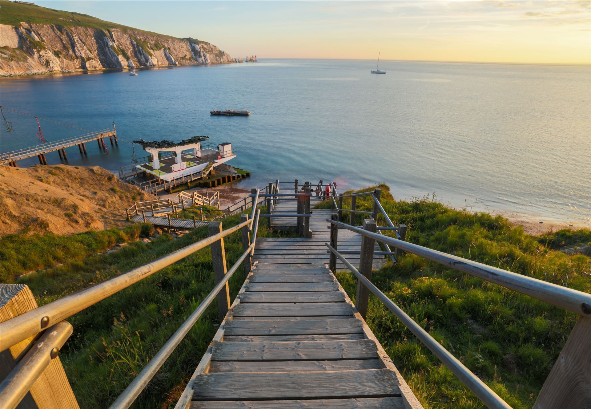 Blick auf The Needles bei Sonnenuntergang