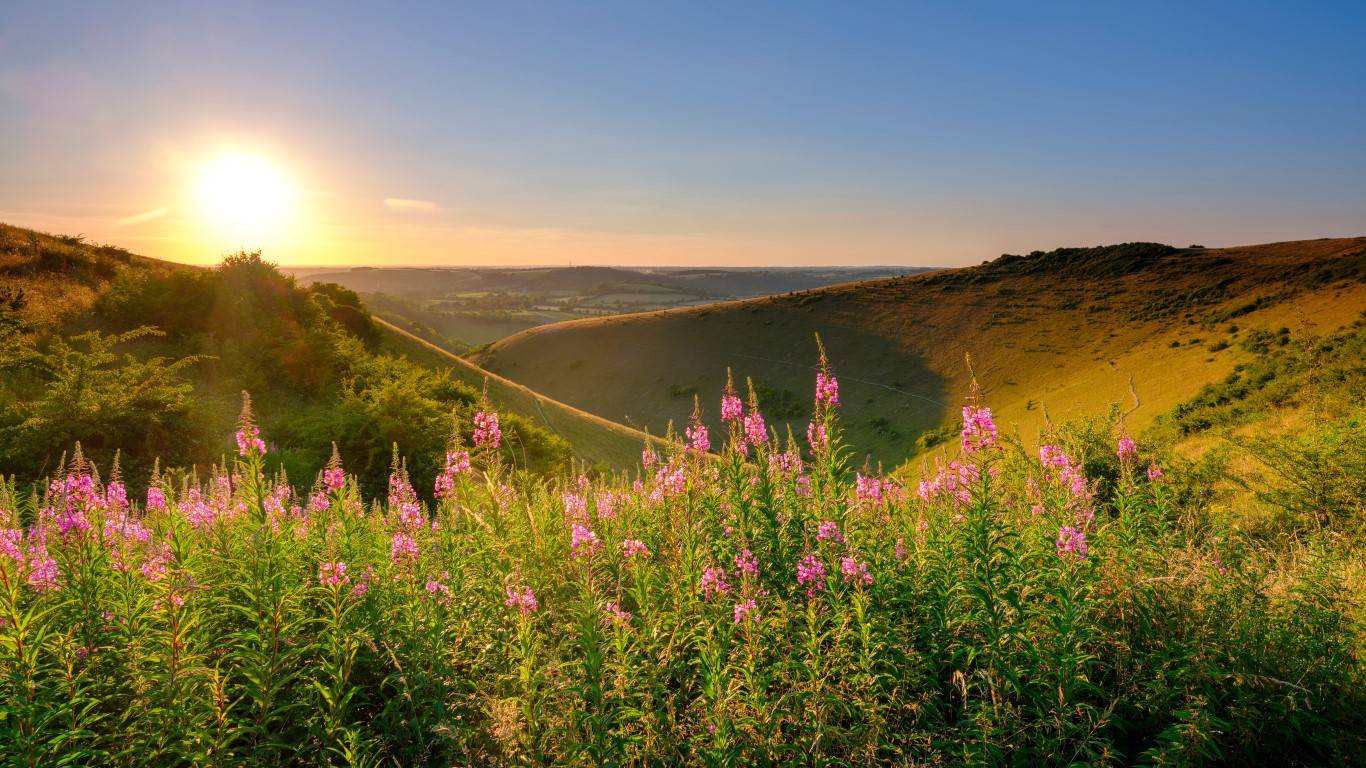 Sonnenuntergang über dem Meon-Tal vom Butser Hill, South Downs National Park