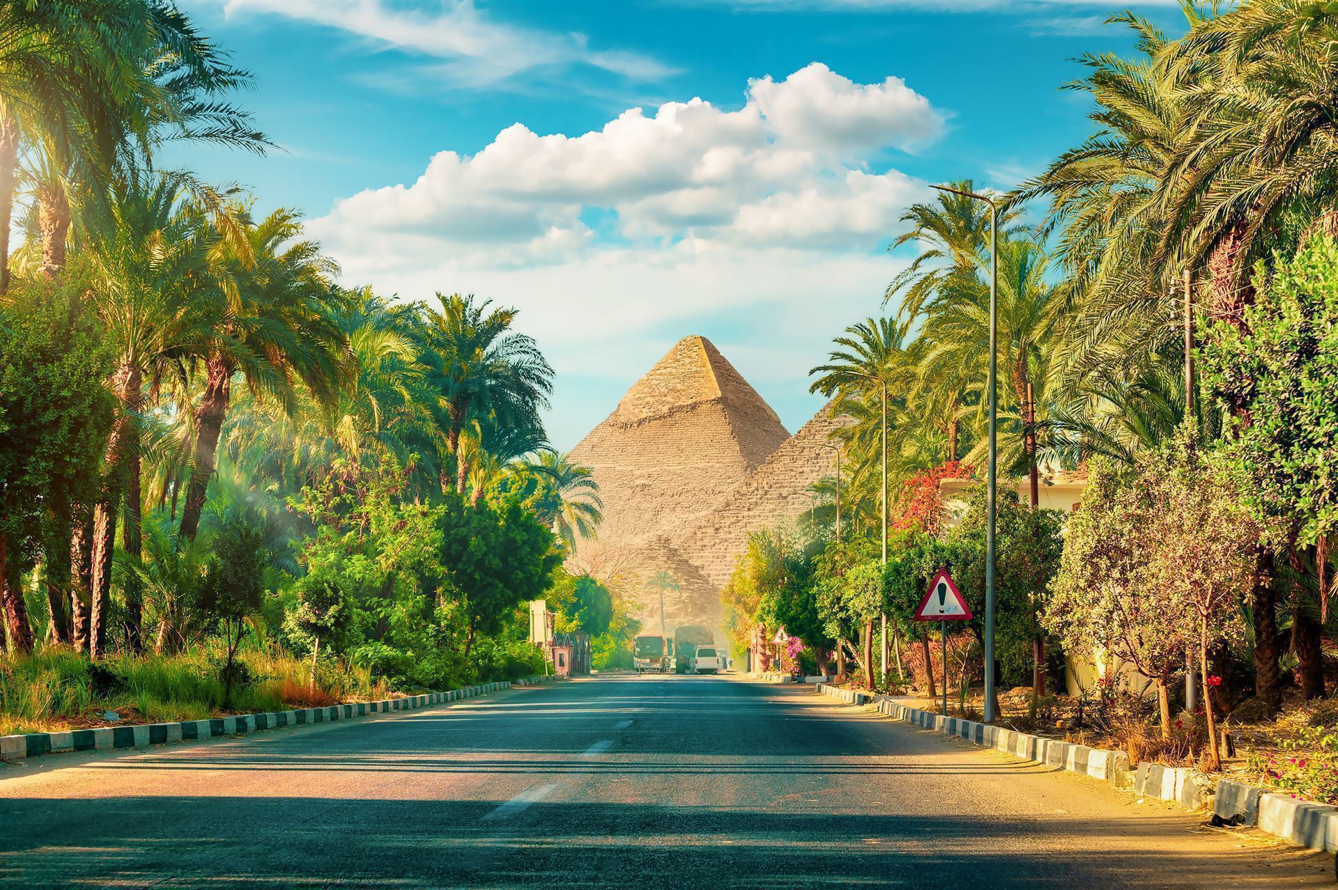 Gezeh Straße zur Pyramide