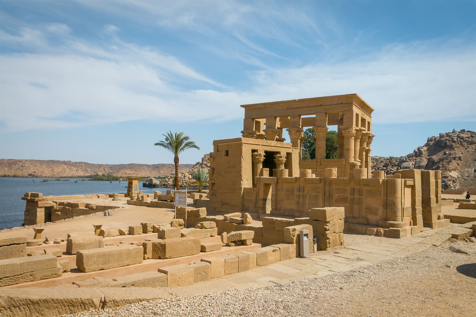 Tempel von Philae auf der Insel Agilkia