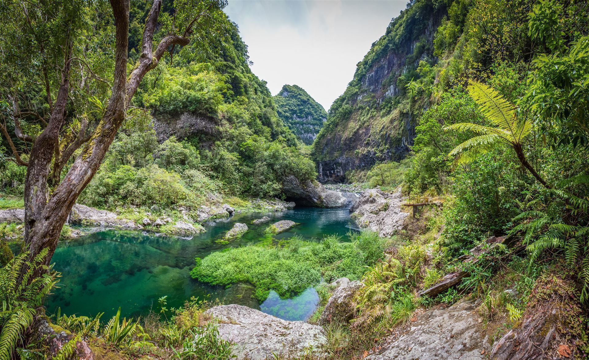 Verstecktes Paradies im Takamaka Tal