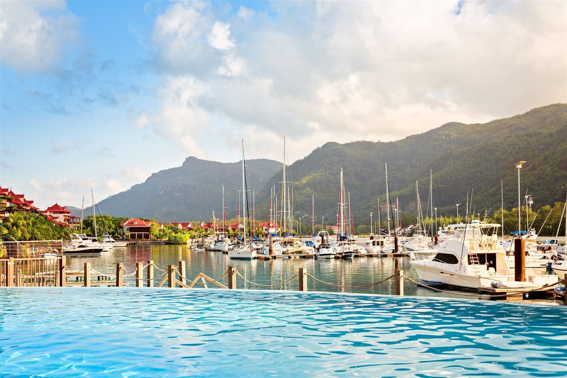 Seychellen Insel Mahe Hafen