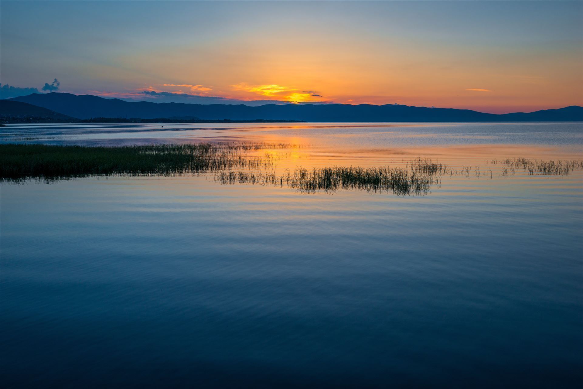 Sewan See bei Sonnenuntergang