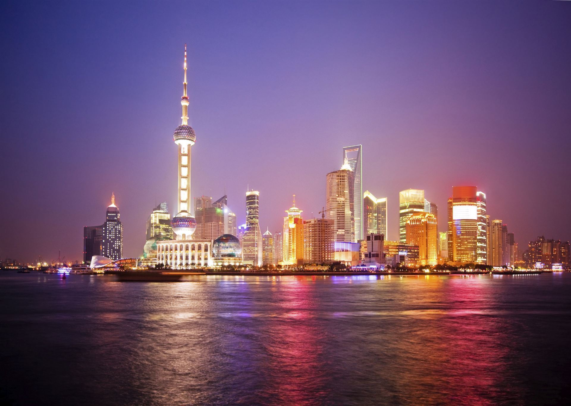 Skyline bei Nacht