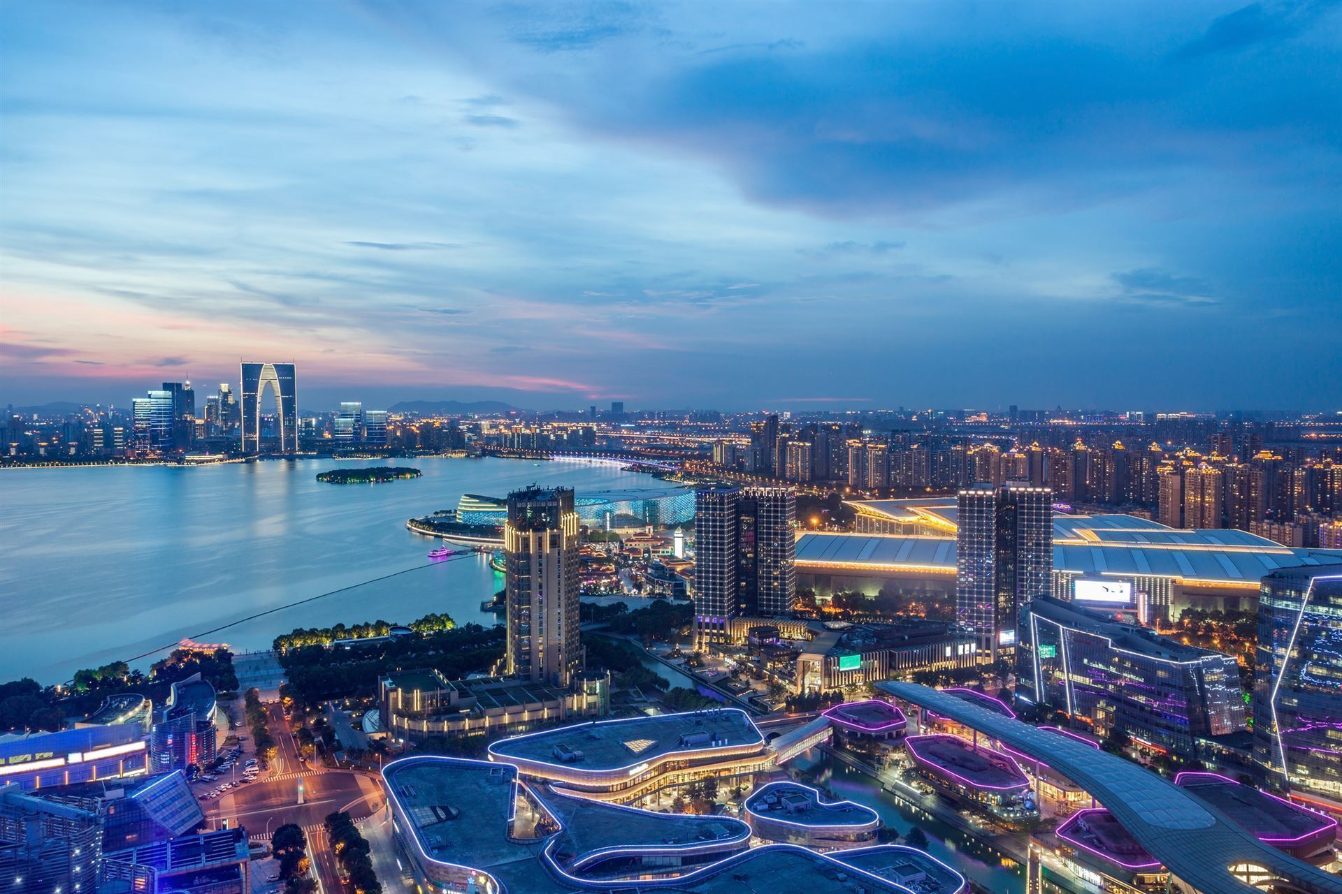 Suzhou bei Nacht