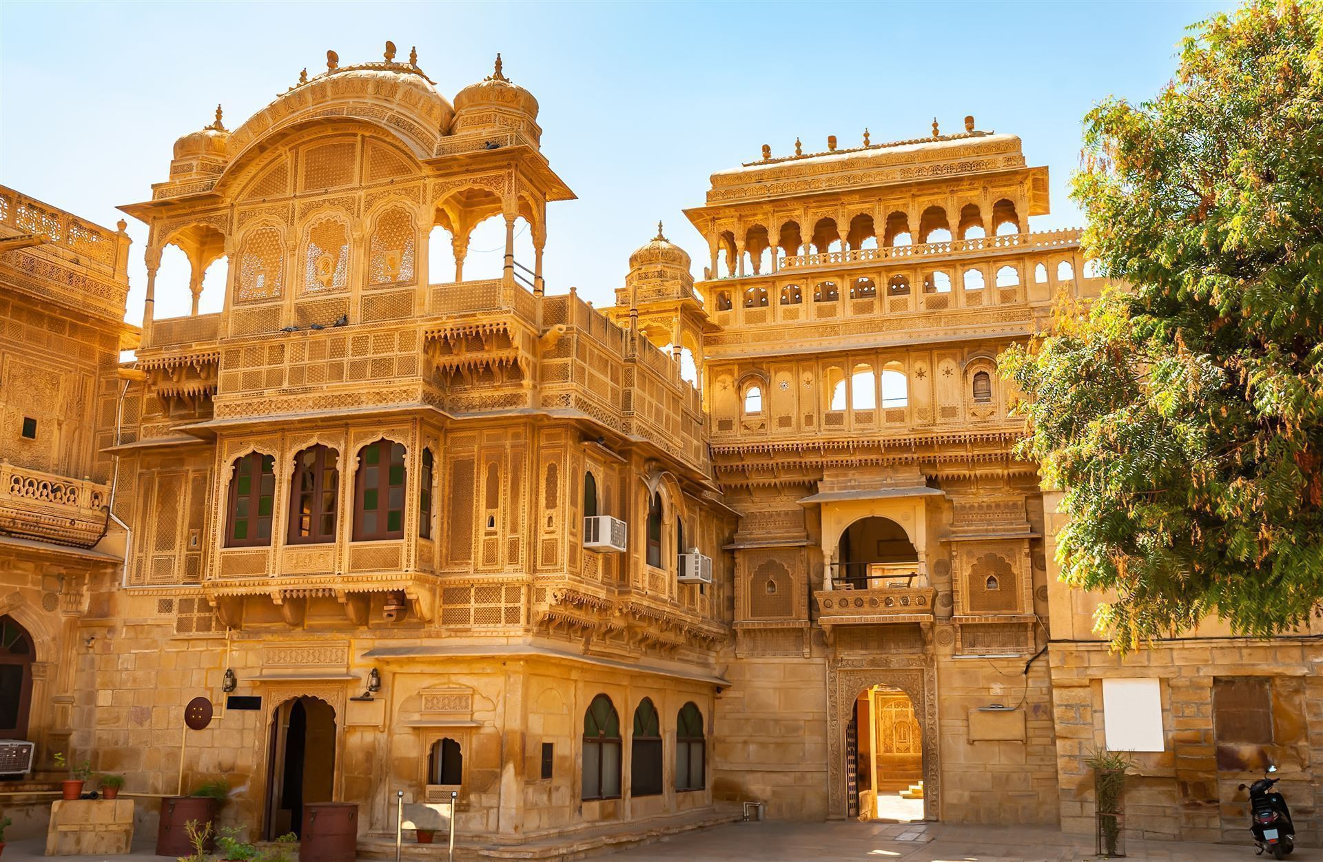 Mandir Palace