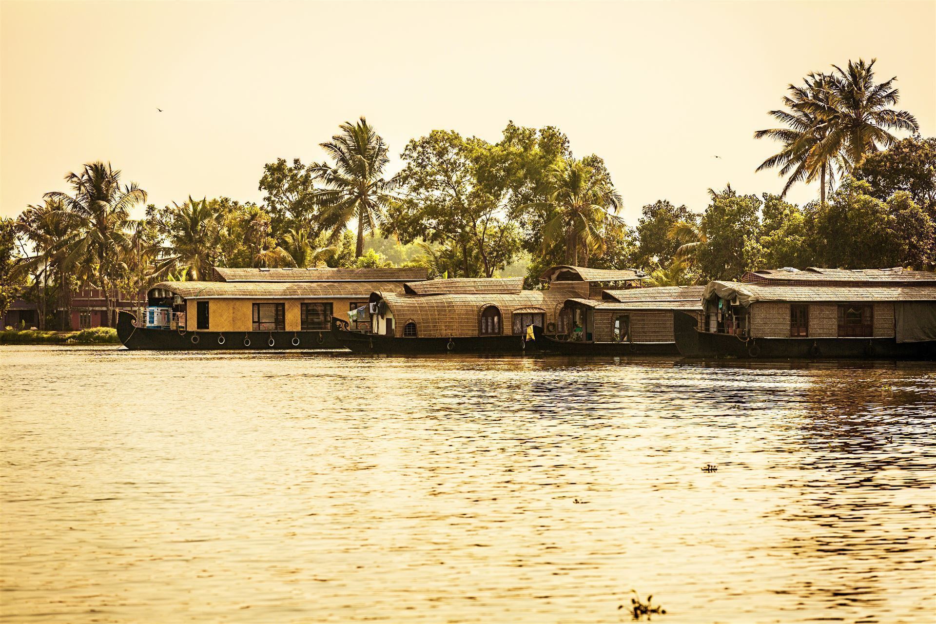 Hausboote in den Backwaters
