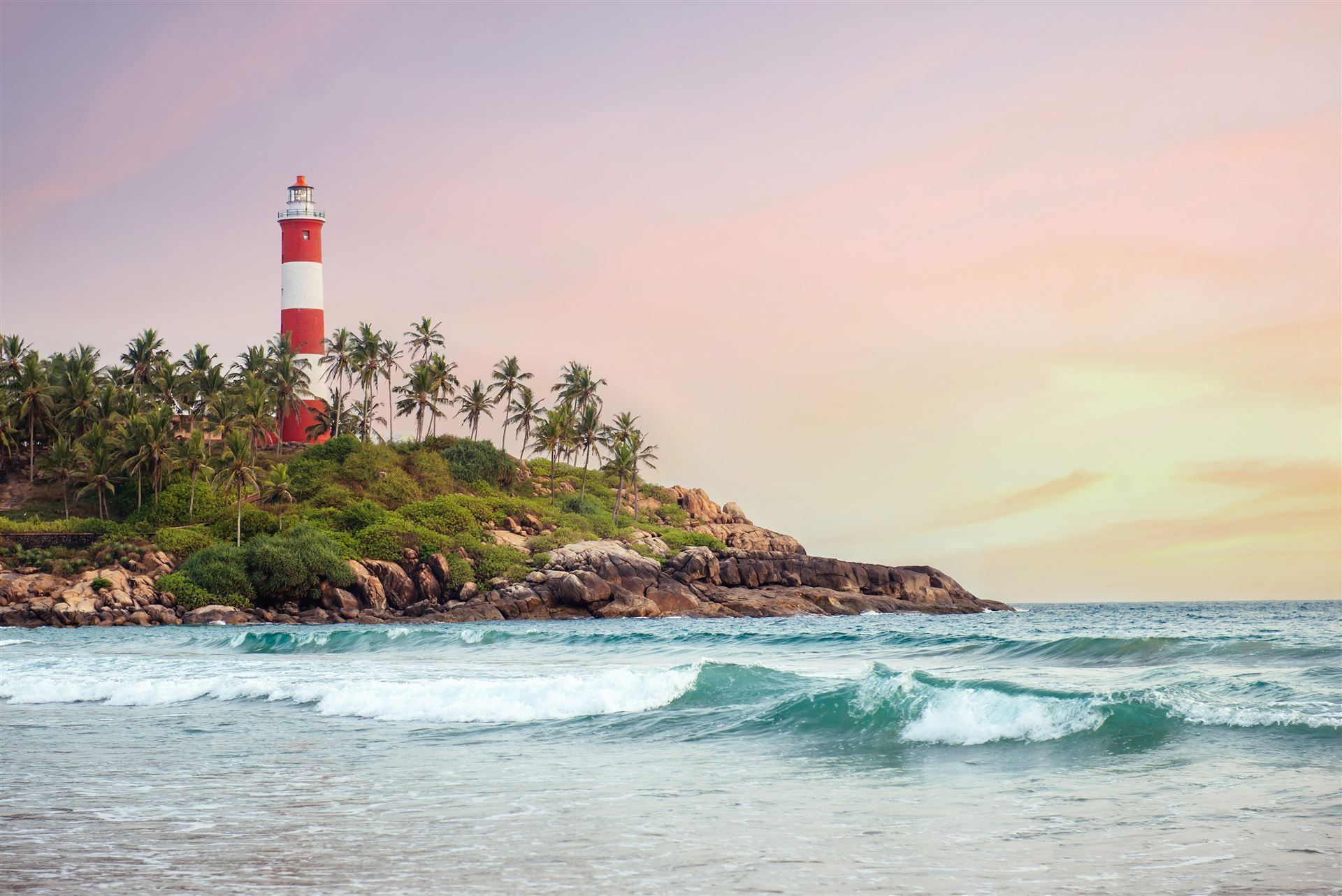 Leuchtturm am Strand von Kovalam