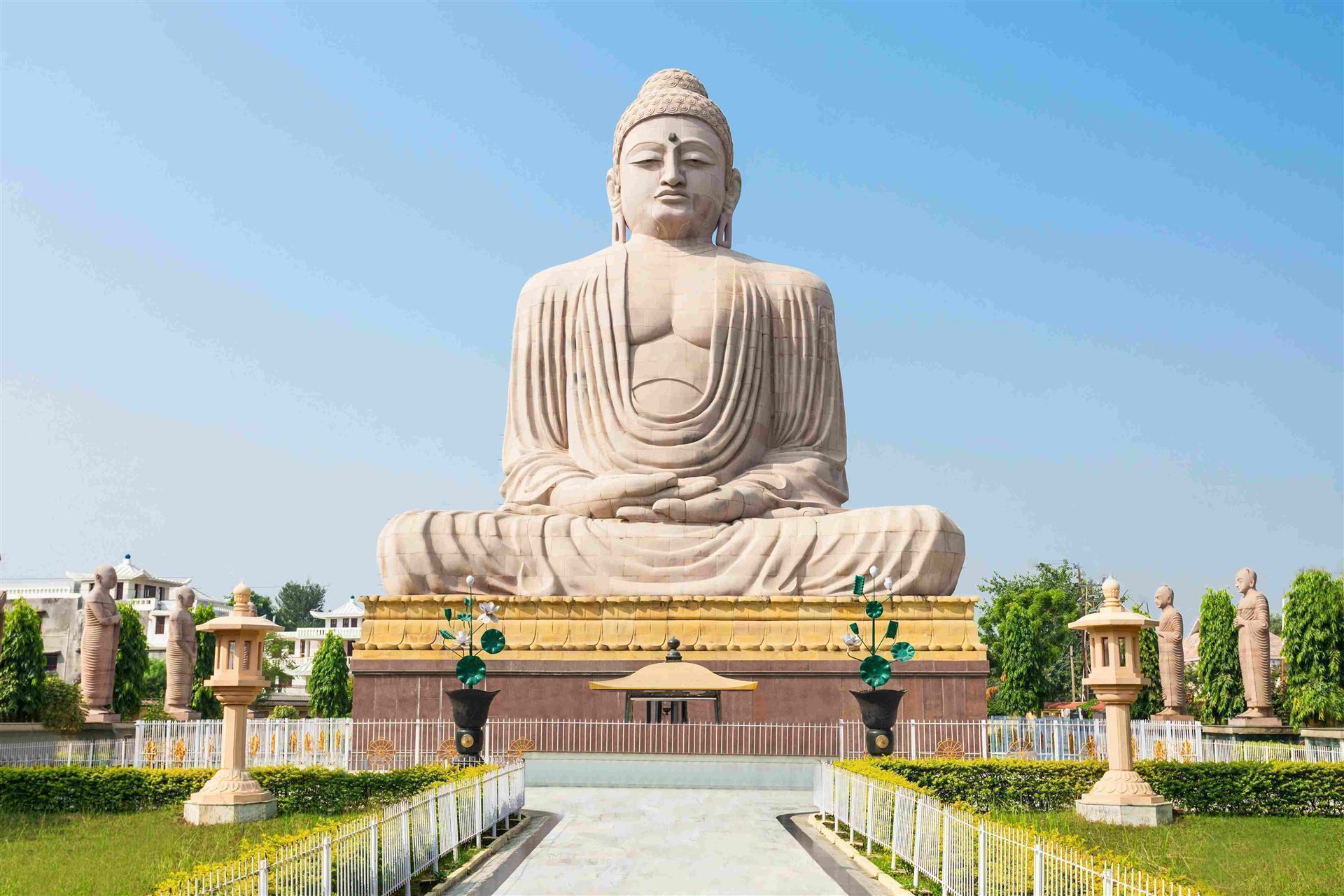 MahabodhiTempel-Buddha in Bodhgaya