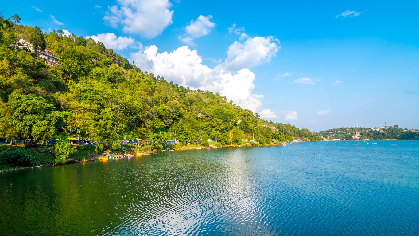 Nainital Blick auf Bhimtal See