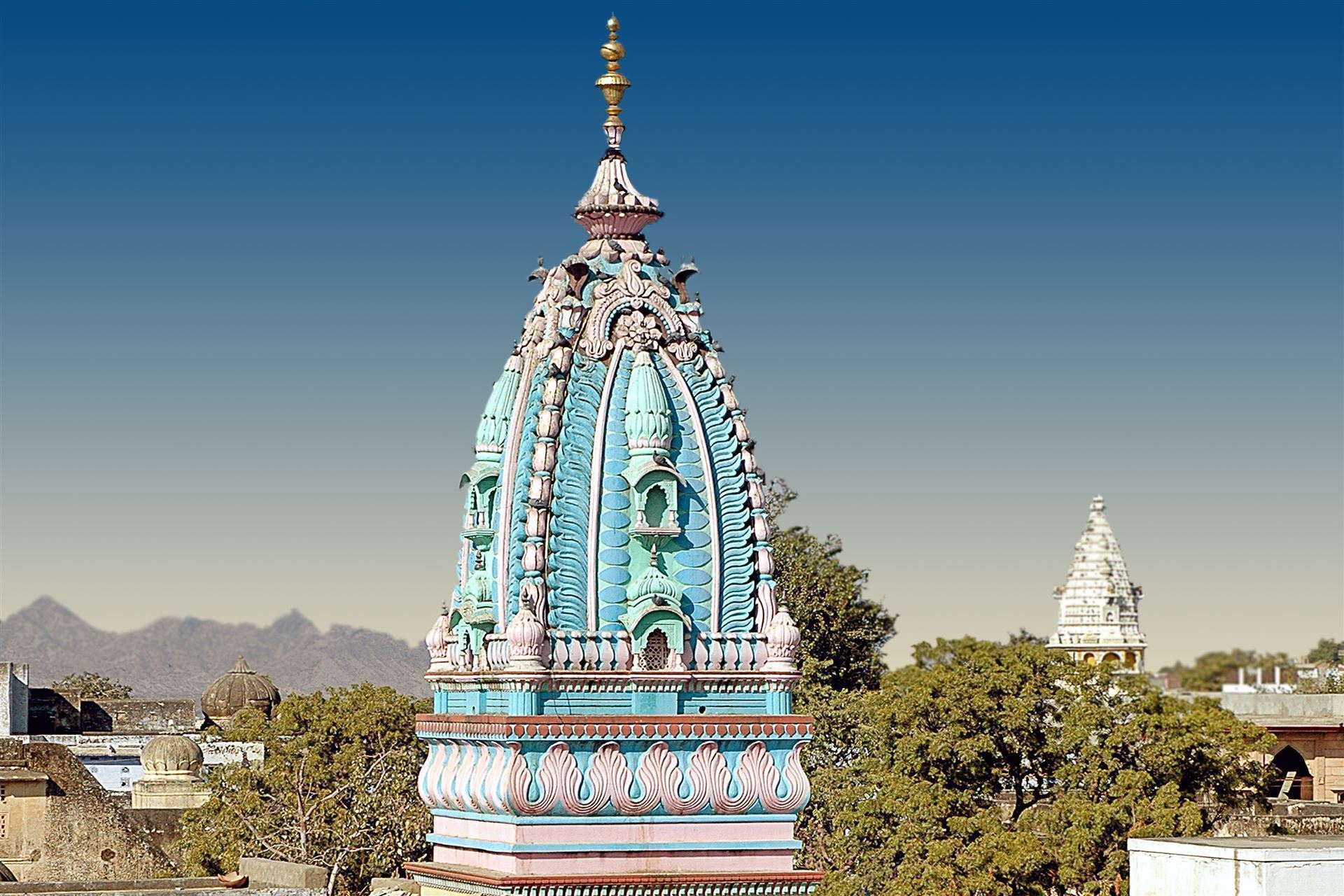 Turm des Brahma Tempel in Pushkar