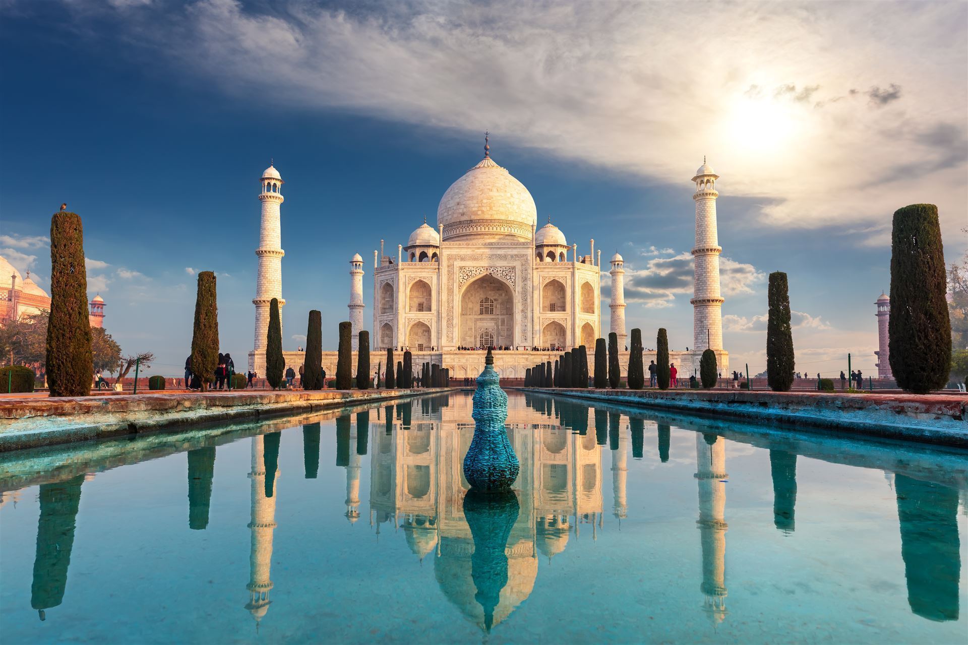 Taj Mahal Mausoleum 