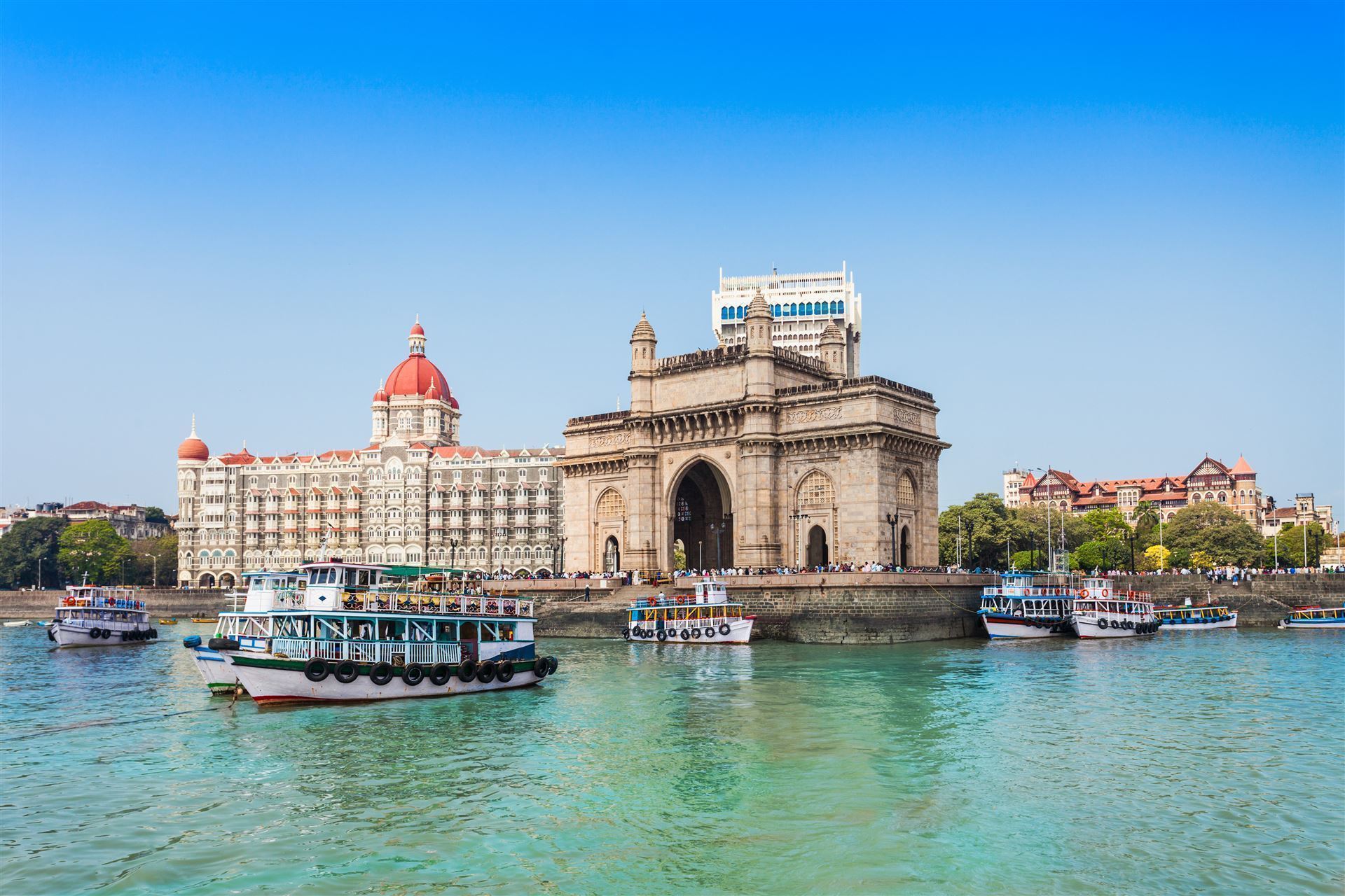Taj Mahal Palace und Gateway of India