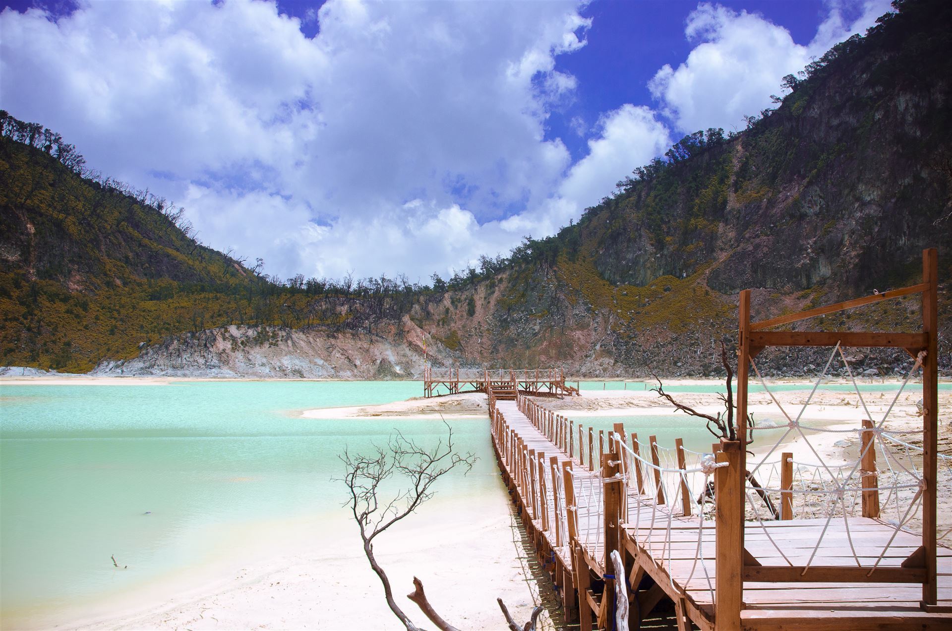 Kratersee Kawah Putih bei Bandung