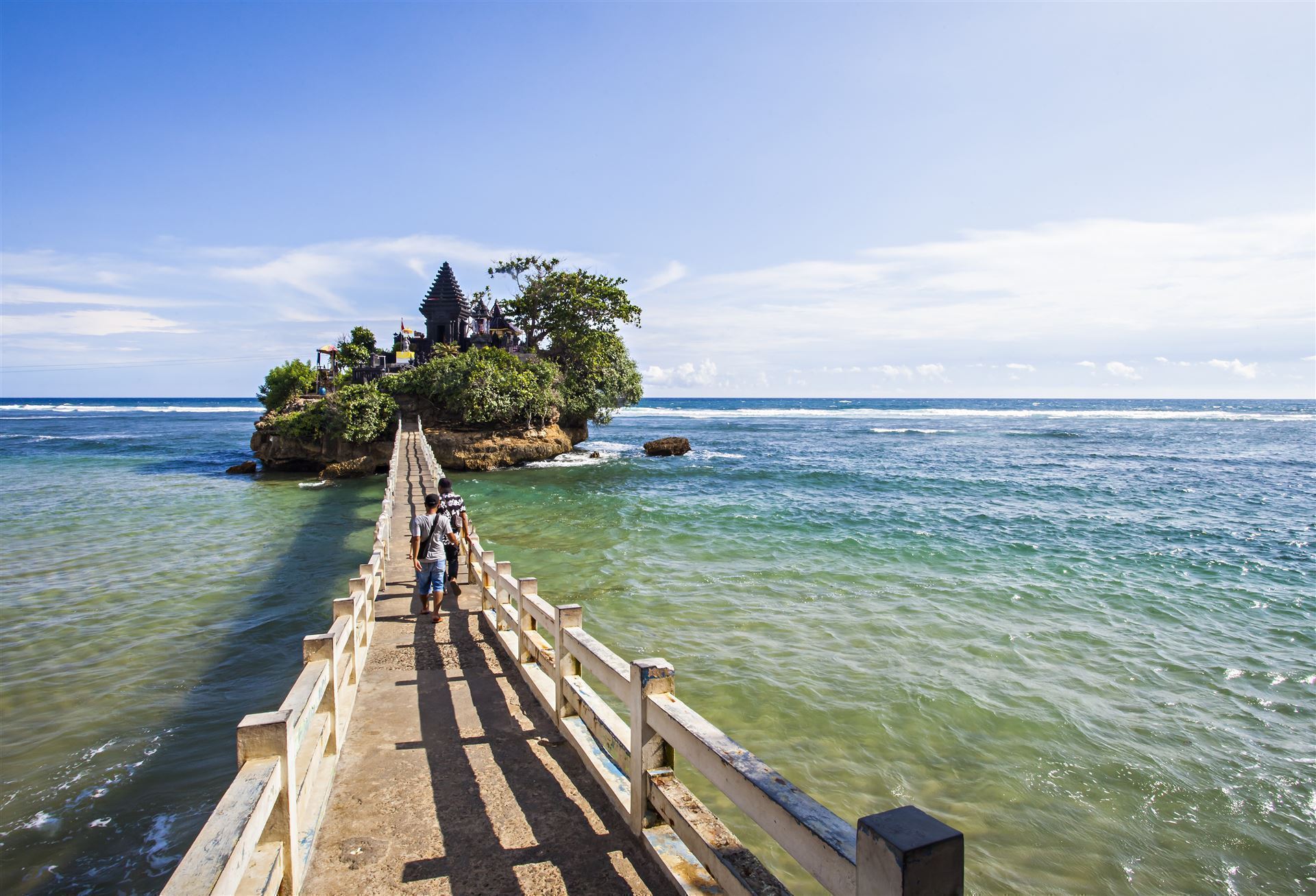 Bale Kambang Beach