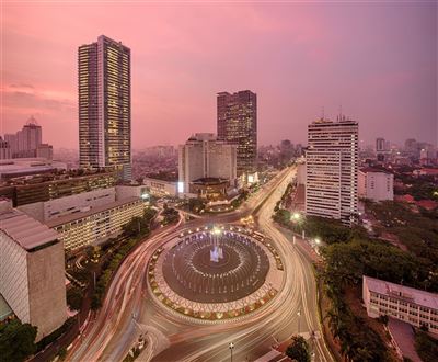 Jakarta bei Nacht
