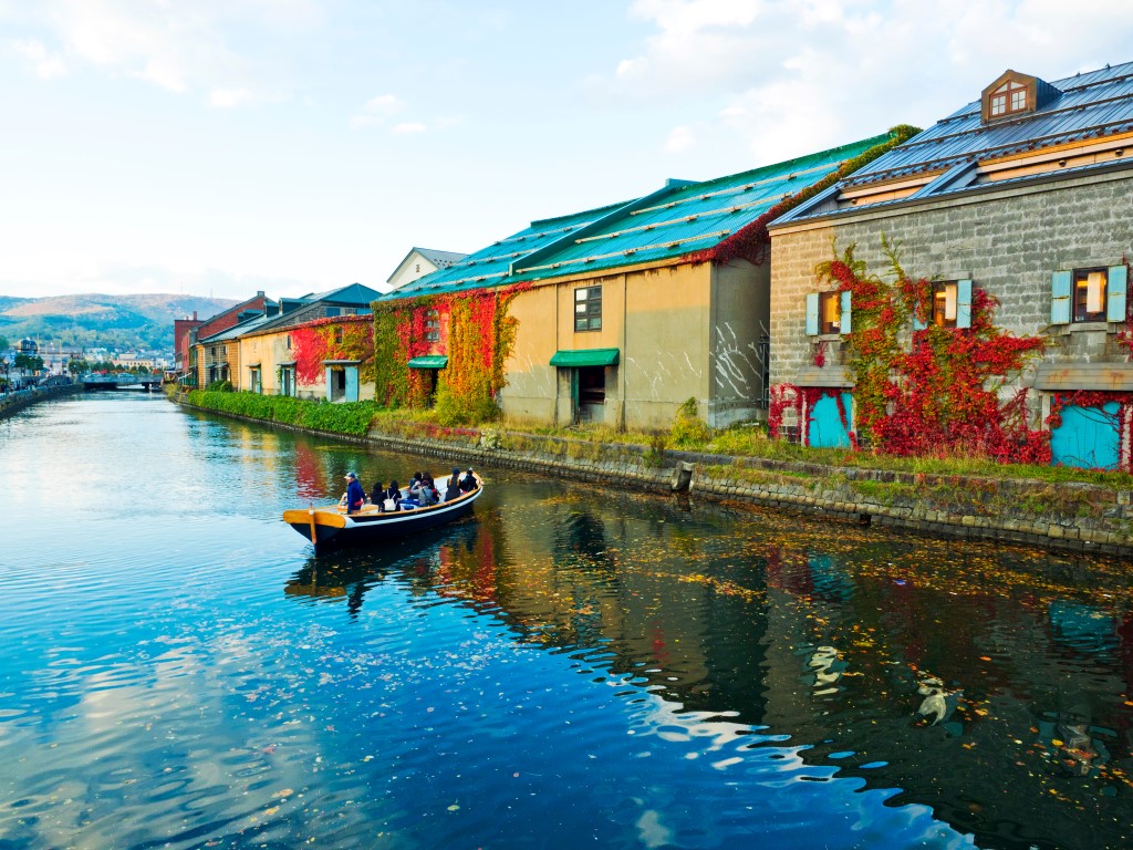 Otaru-Boot im Kanal 
