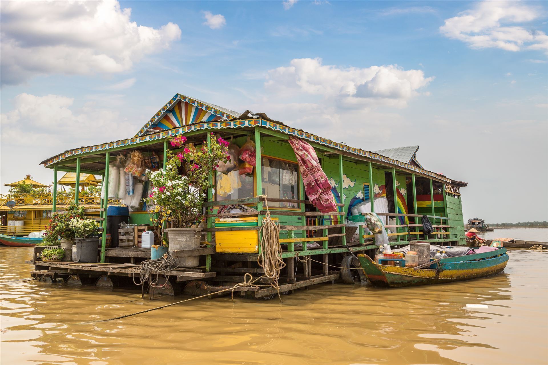 Mekong River mit Hausboot