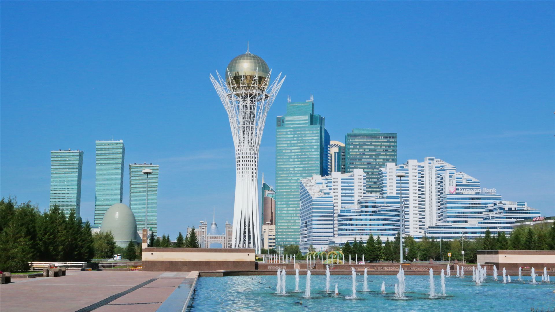Bajterek Turm