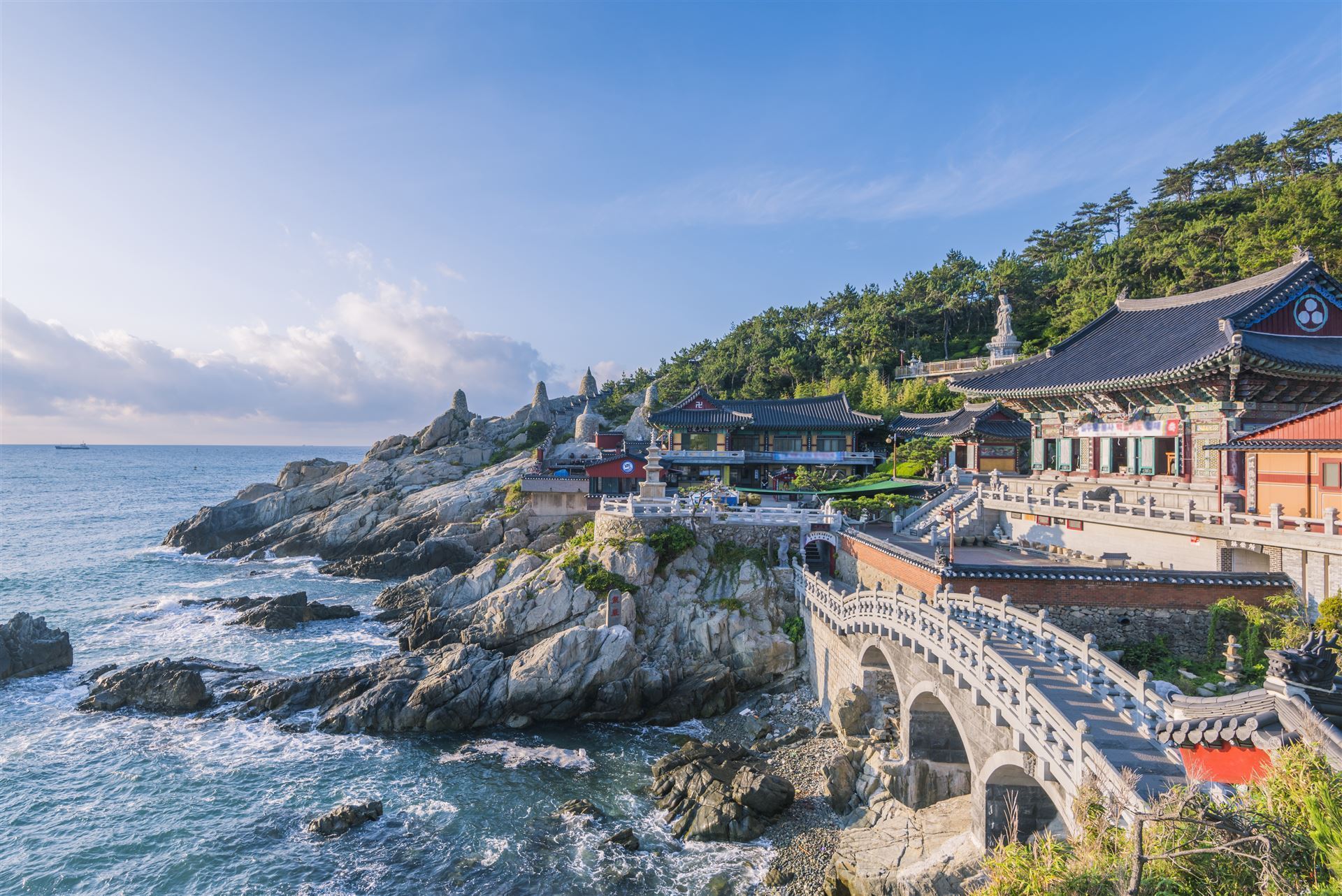 Haedong Yonggungsa Tempel