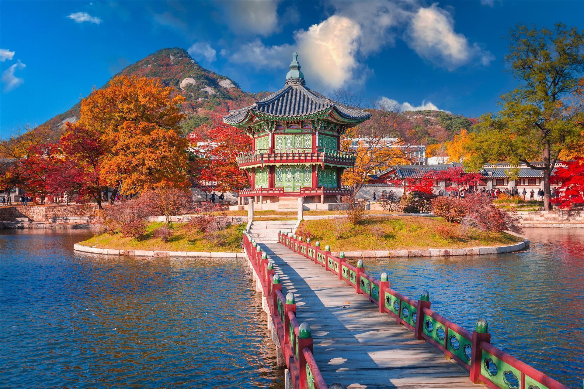Gyeongbokgung Palace im Herbst