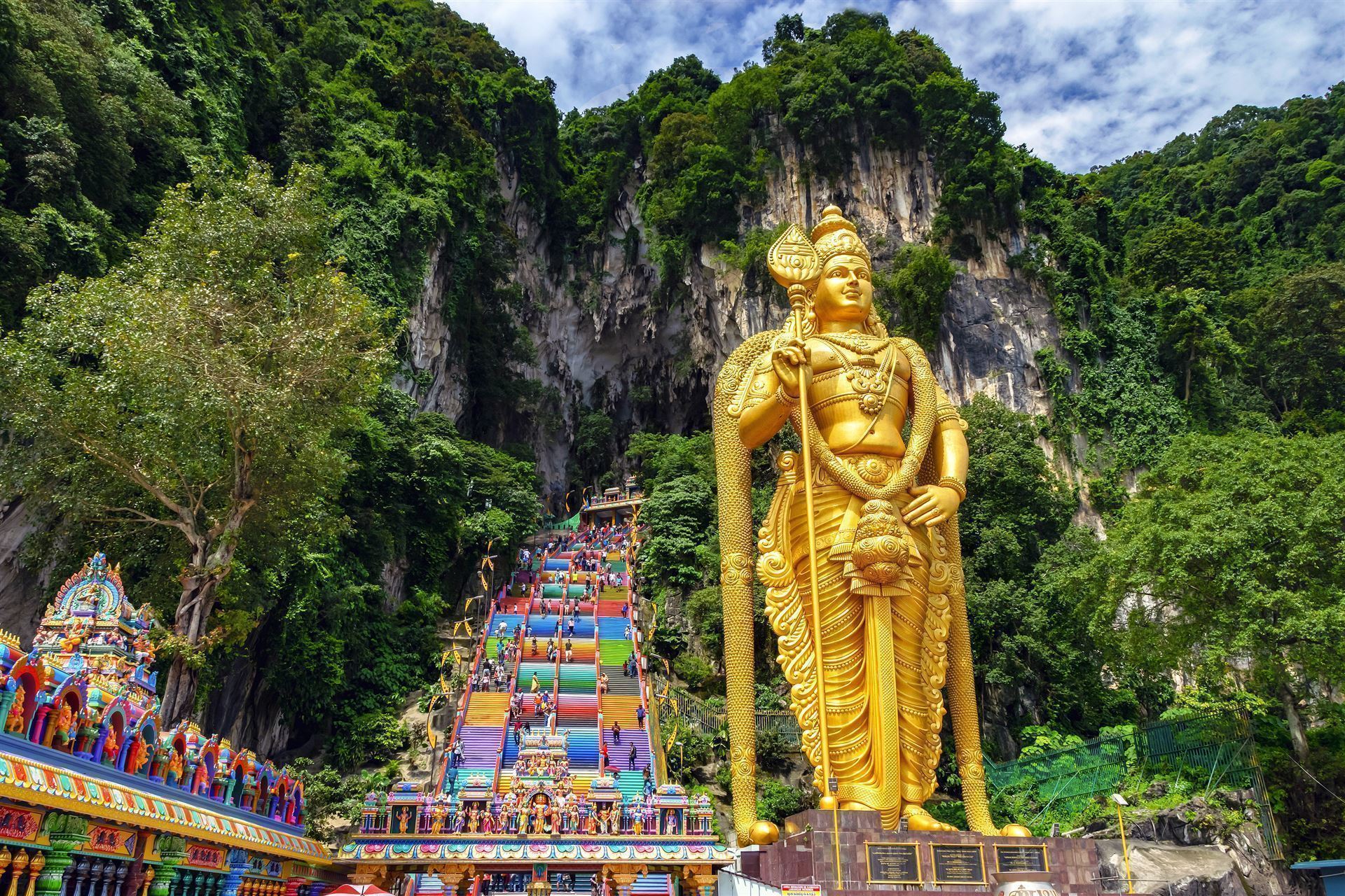 Batu Höhlen