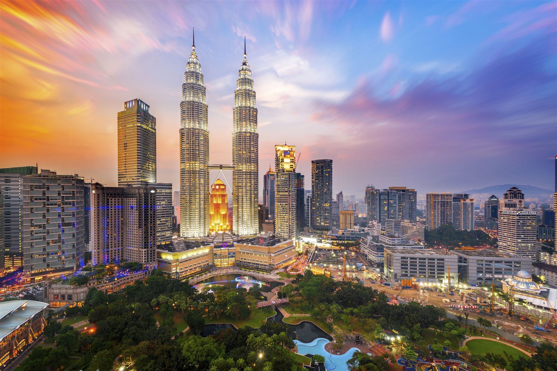 Kuala Lumpur Petronas Twin Towers