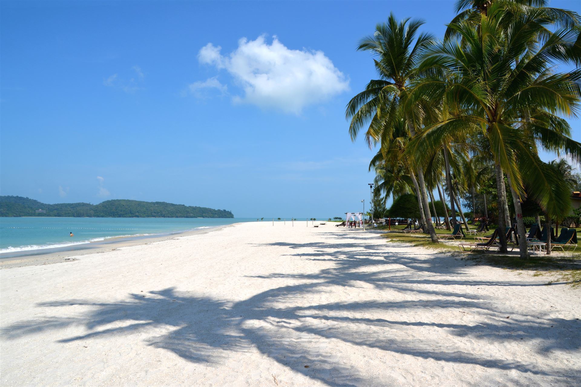 Pantai Cenang Beach auf Langkawi