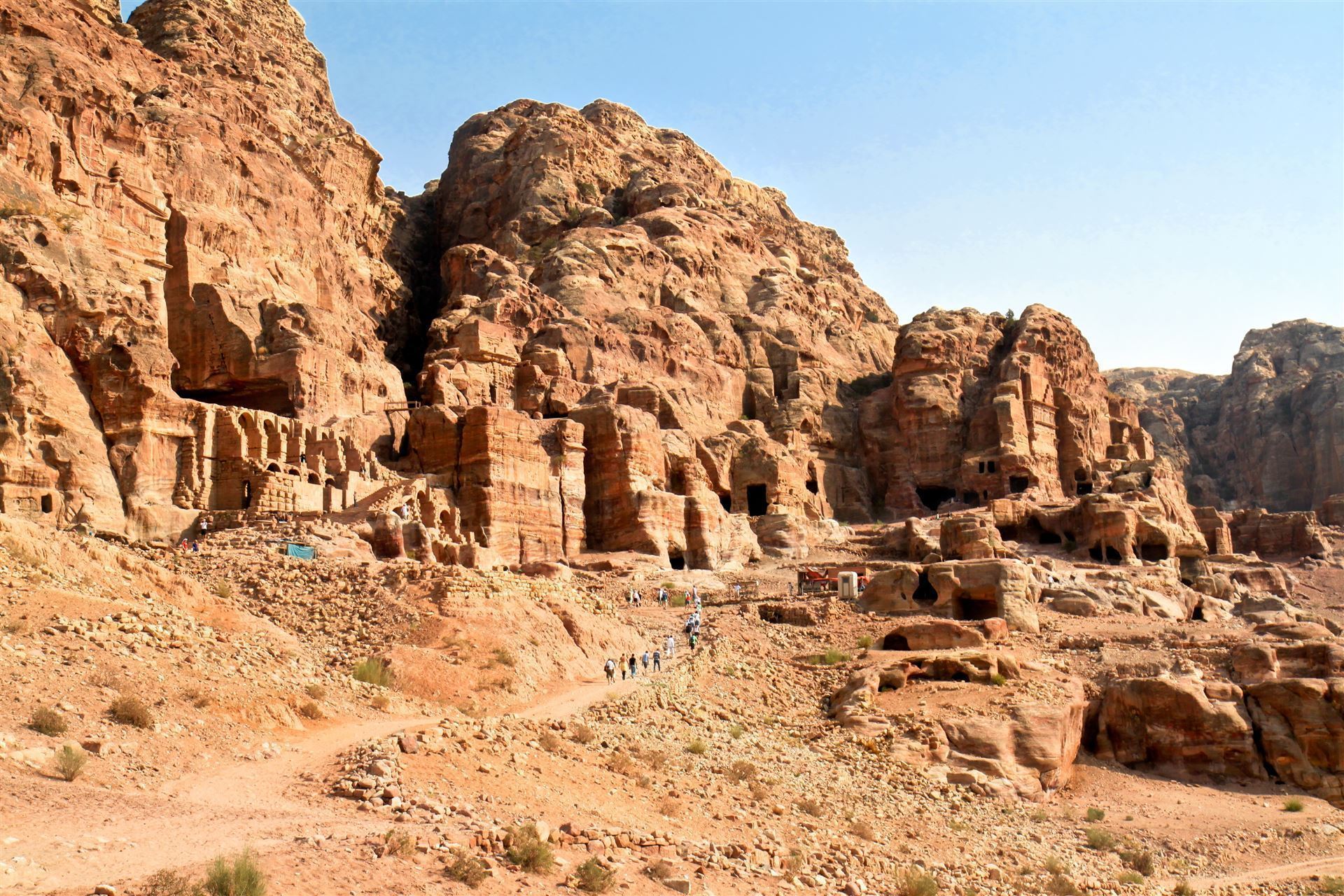 Urnengräber im Wadi al-Farasa-Tal