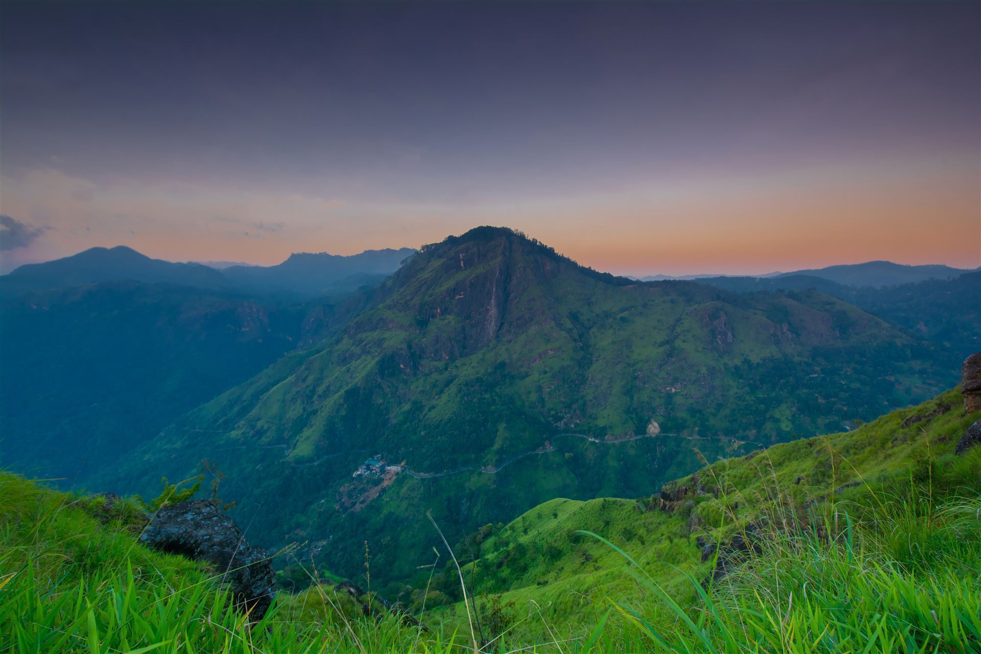 Little Adams Peak bei Sonnenuntergang