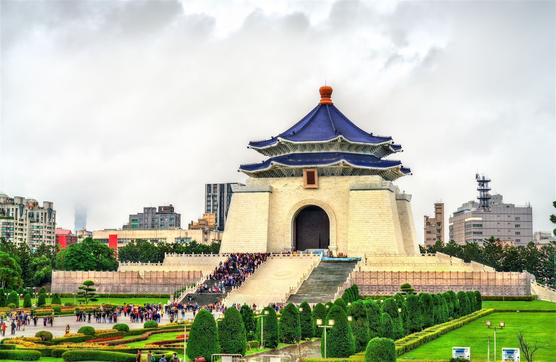 Chiang Kai Shek Halles