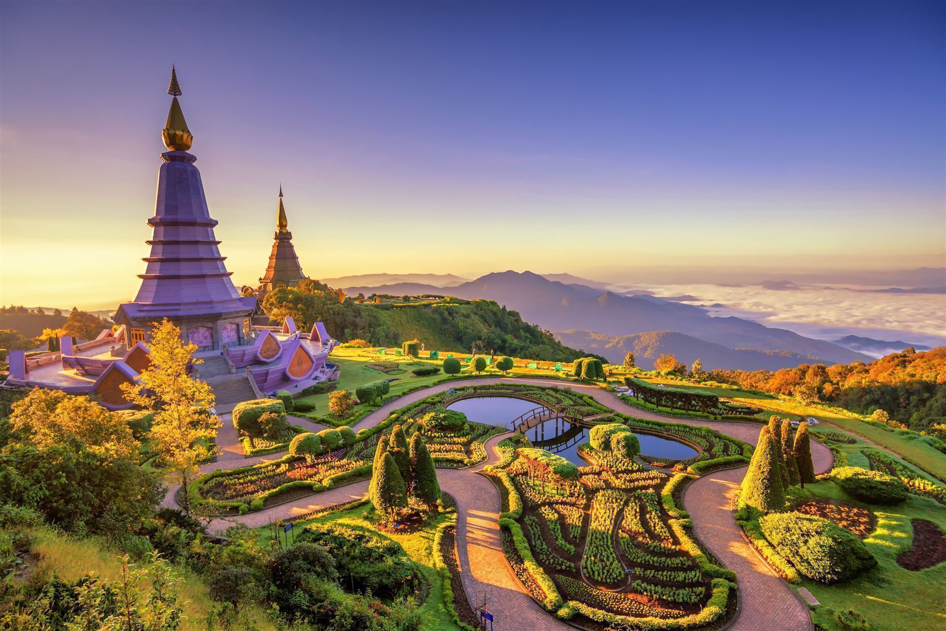 Phon Phum Siri Stupa