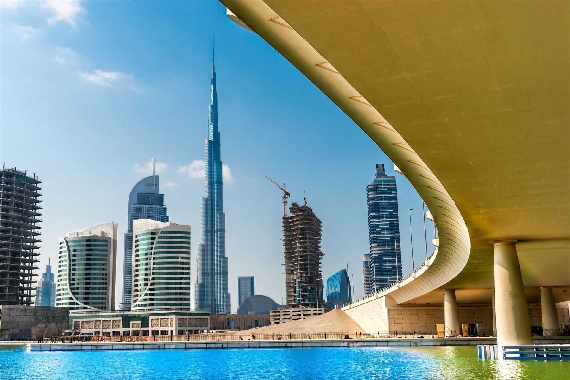 Dubai Skyline mit Burj Khalifa