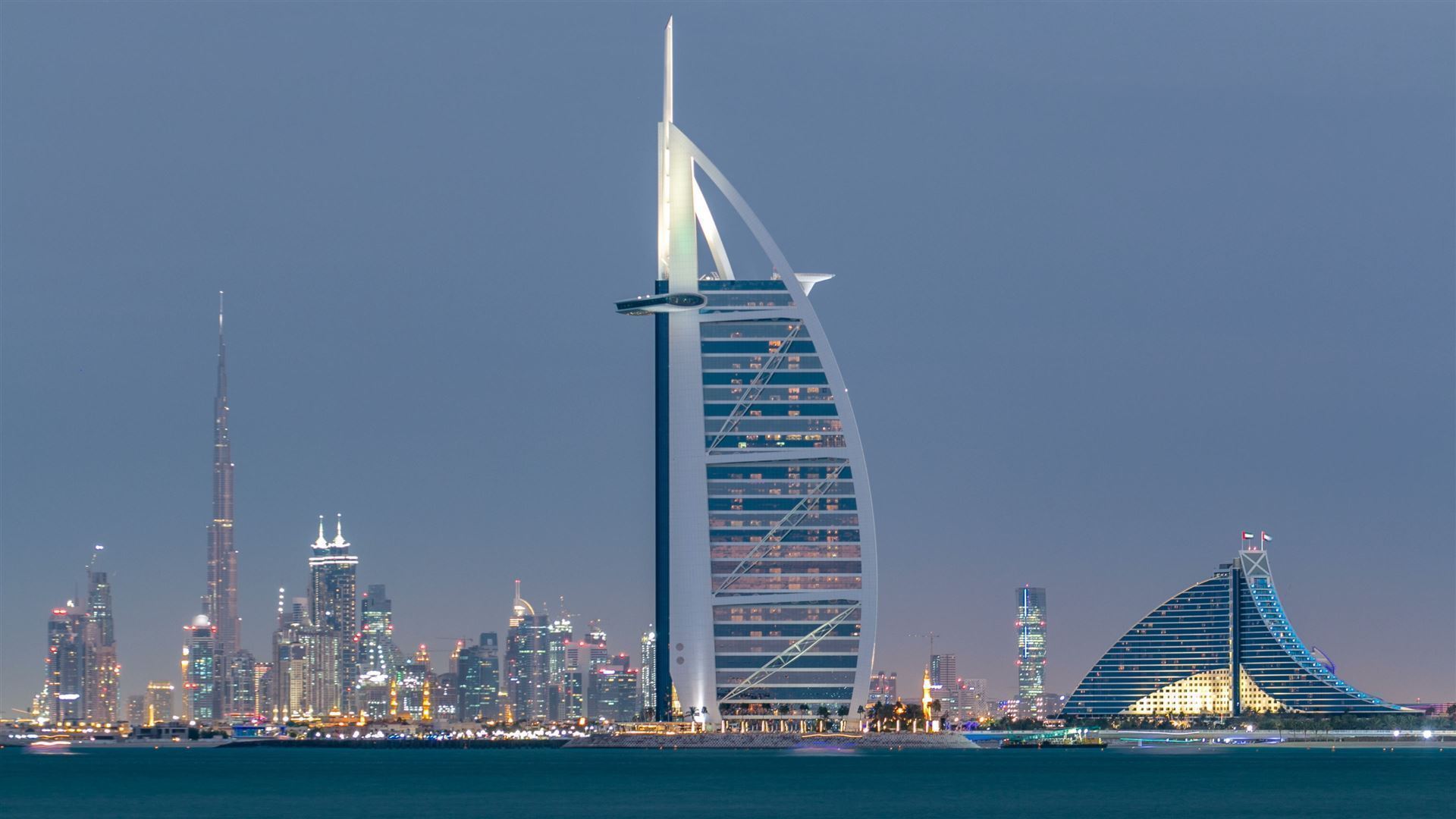 Burj Al Arab bei Nacht