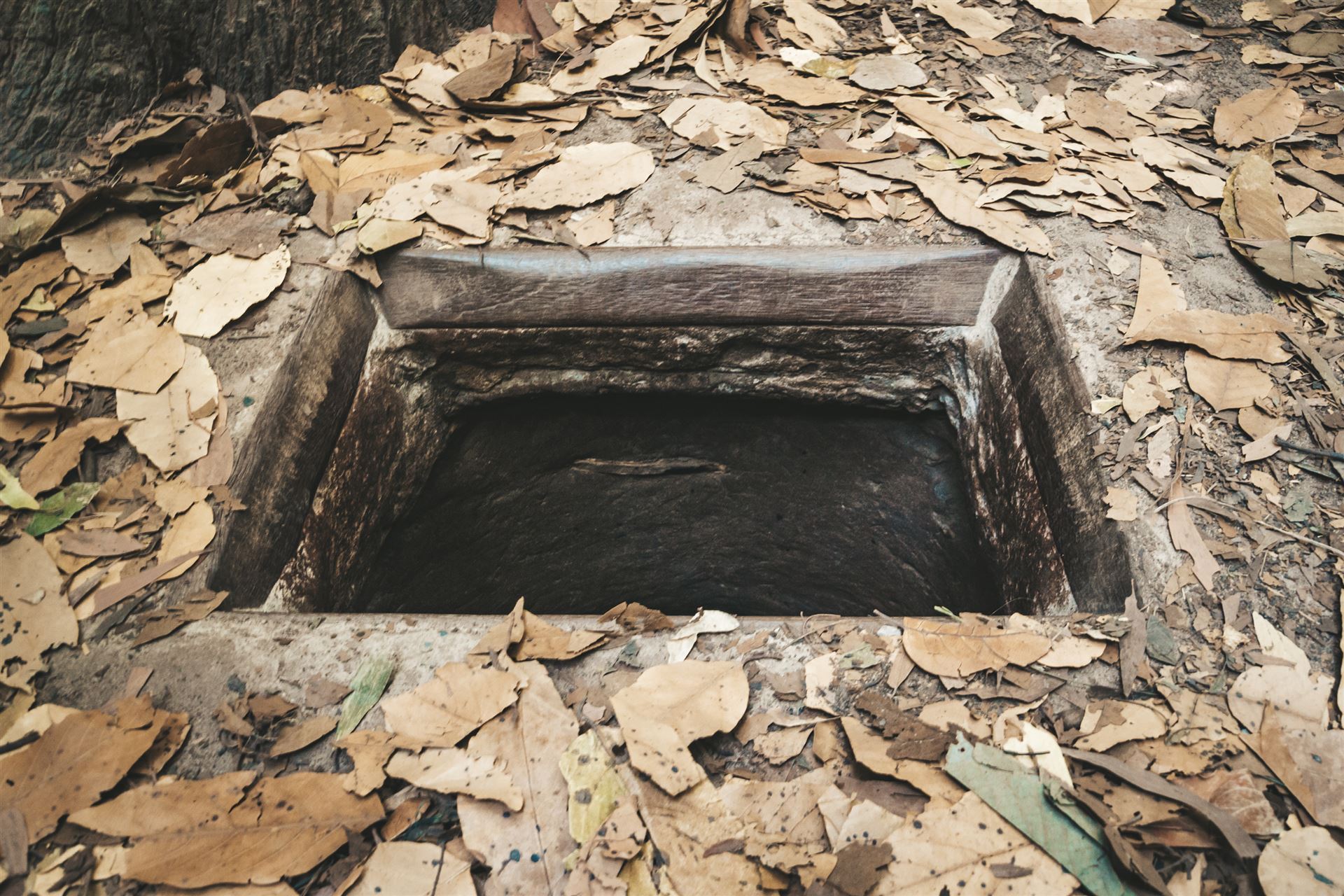 Cu Chi Tunnel